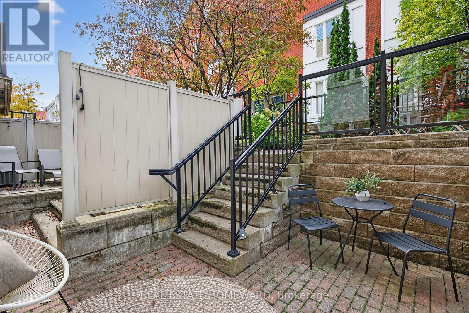 1 - 11 Frances Loring Lane, Toronto, Ontario  M4M 3E8 - Photo 34 - E12431890