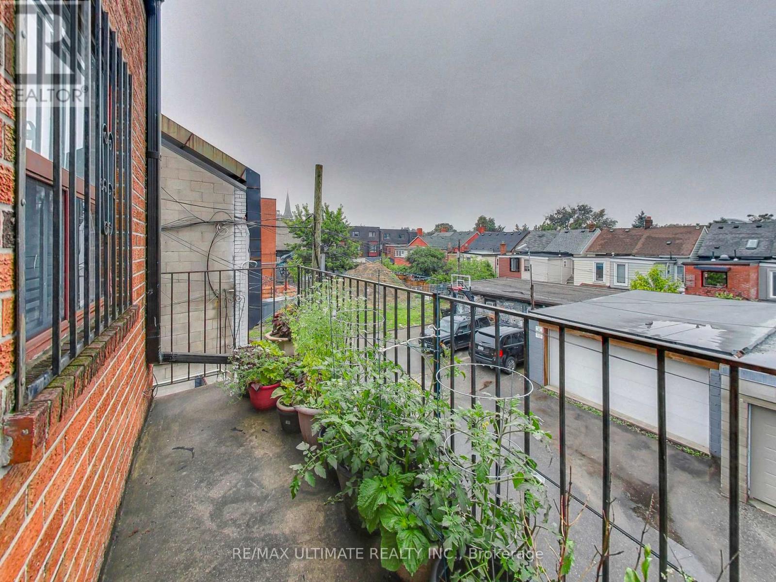 Apt #2 - 1584 Dundas Street W, Toronto, Ontario  M6K 1T8 - Photo 14 - C12435680