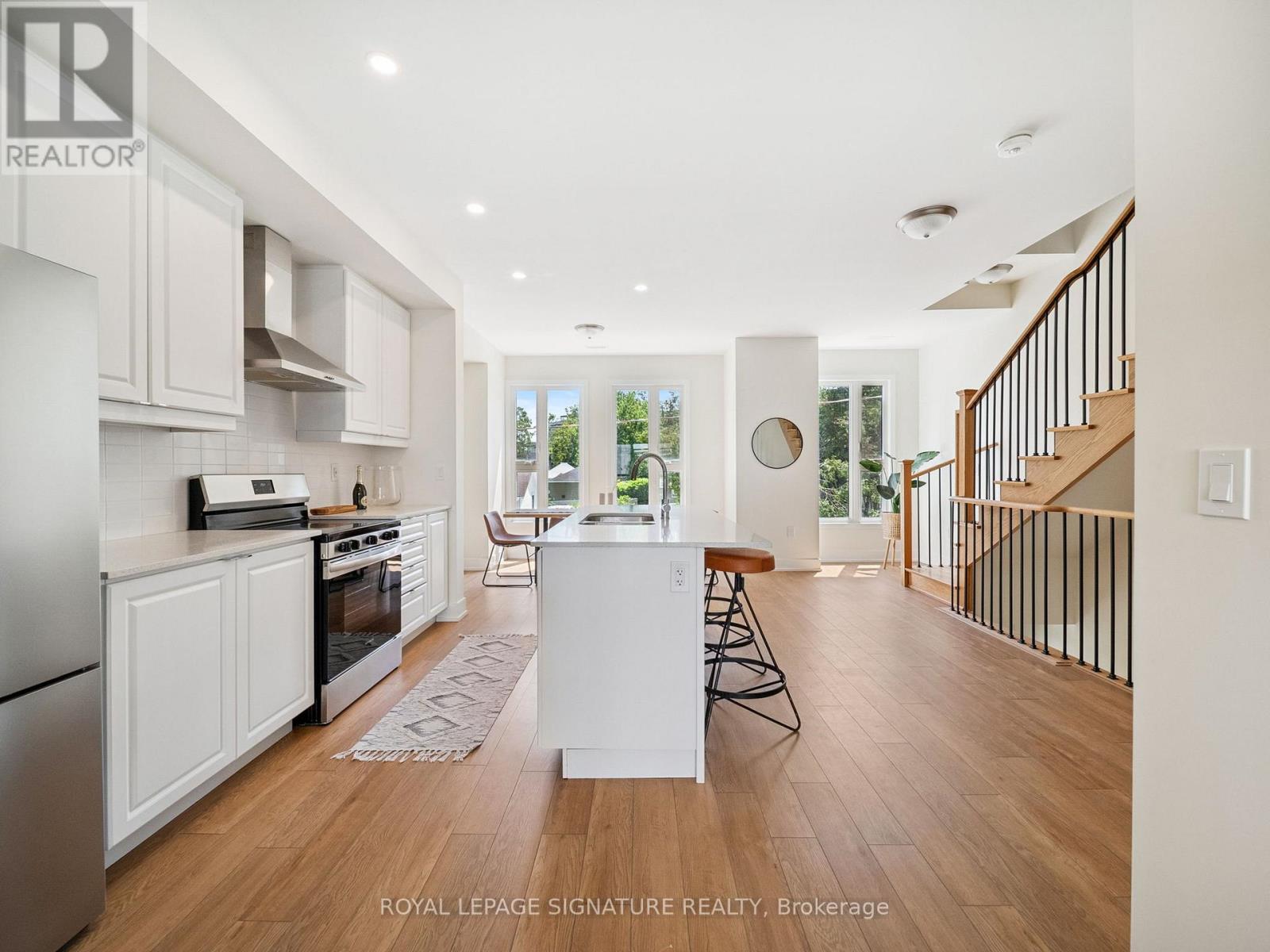 18 Bru-Lor Lane, Orillia, Ontario  L3V 8P4 - Photo 8 - S12434872