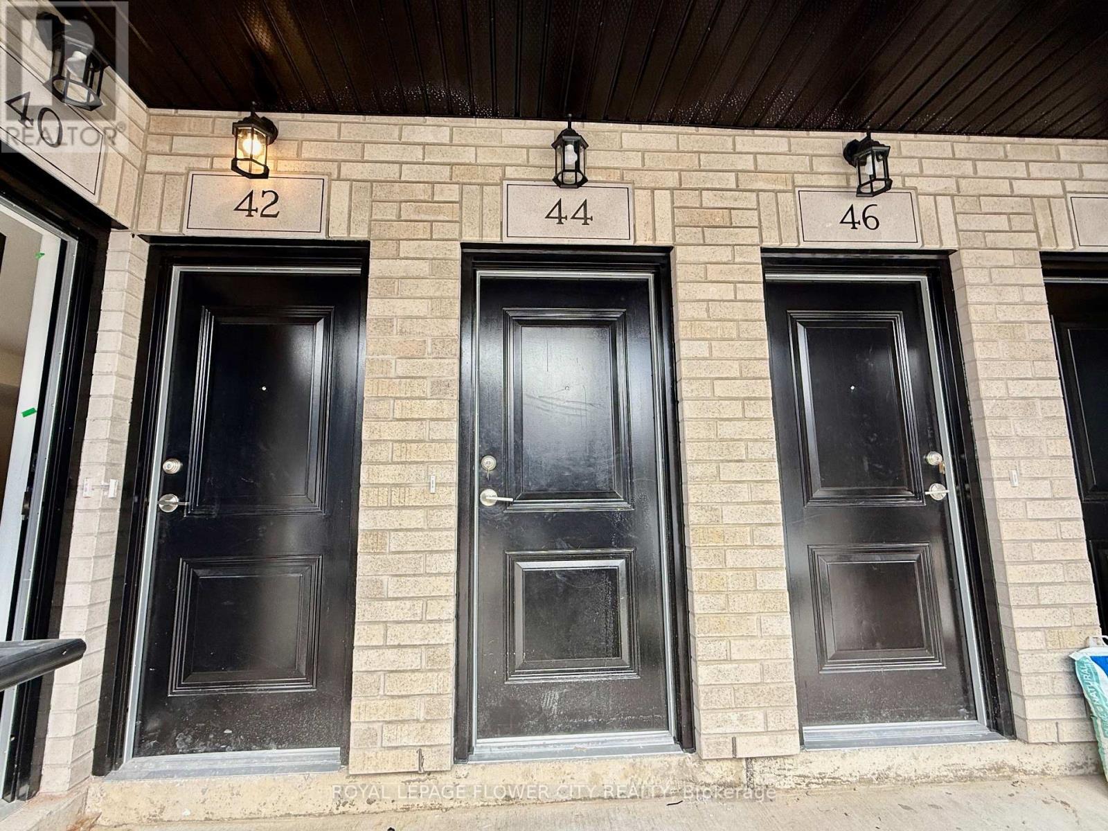 H079 - 44 Thatcher Drive, Guelph (Kortright East), Ontario  N1L 0R8 - Photo 3 - X12435603