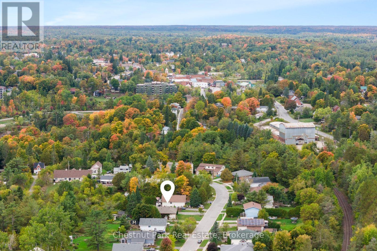 70 Milton Street, Bracebridge, Ontario  P1L 1G9 - Photo 35 - X12435682
