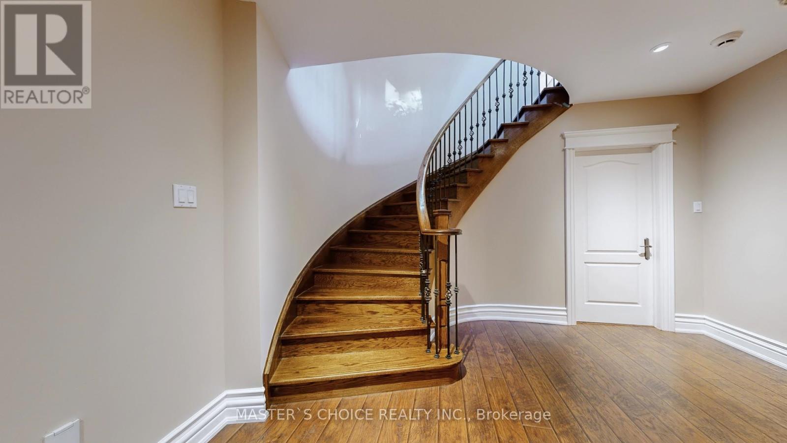 177 Duncan Road, Richmond Hill, Ontario  L4C 6J5 - Photo 41 - N12384631