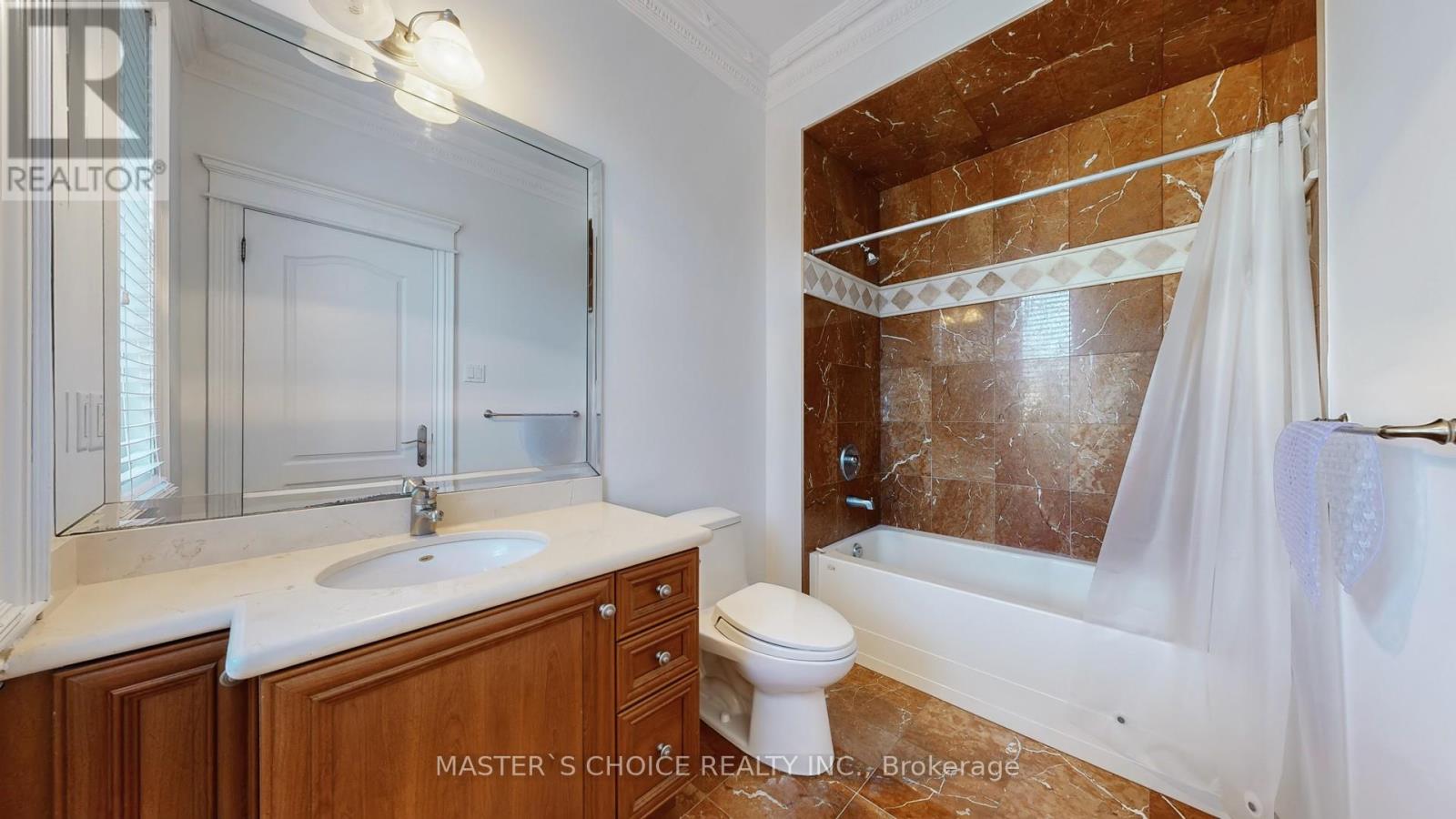 177 Duncan Road, Richmond Hill, Ontario  L4C 6J5 - Photo 36 - N12384631