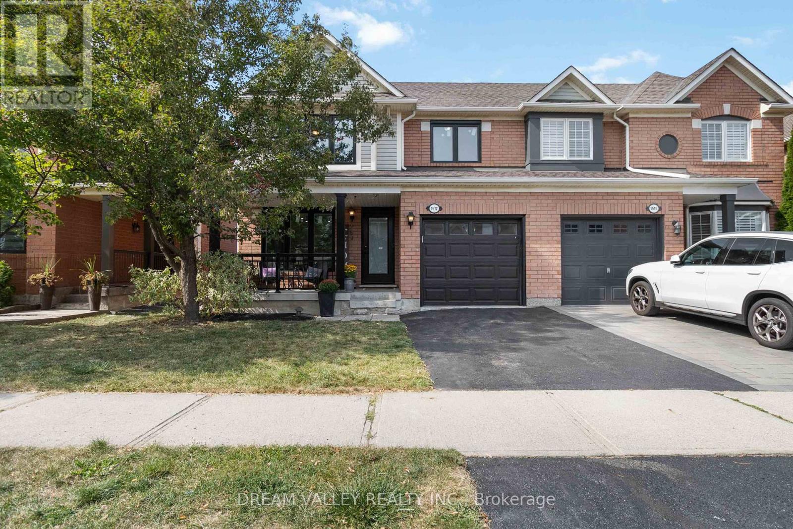 1517 Evans Terrace, Milton, Ontario  L9T 5J5 - Photo 1 - W12424366