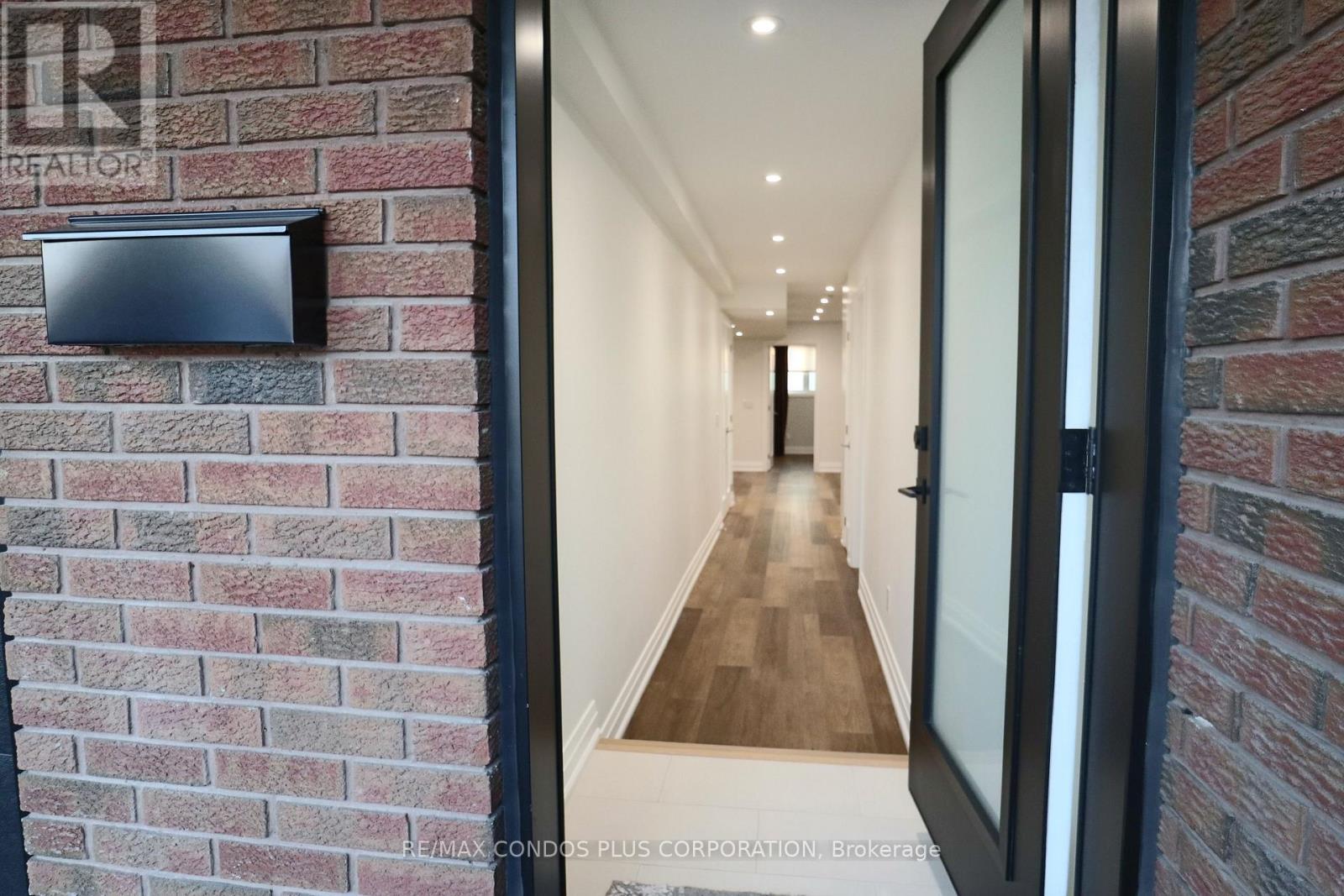 Lower - 67 Arthur Griffith Drive, Toronto, Ontario  M3L 2J9 - Photo 2 - W12435670