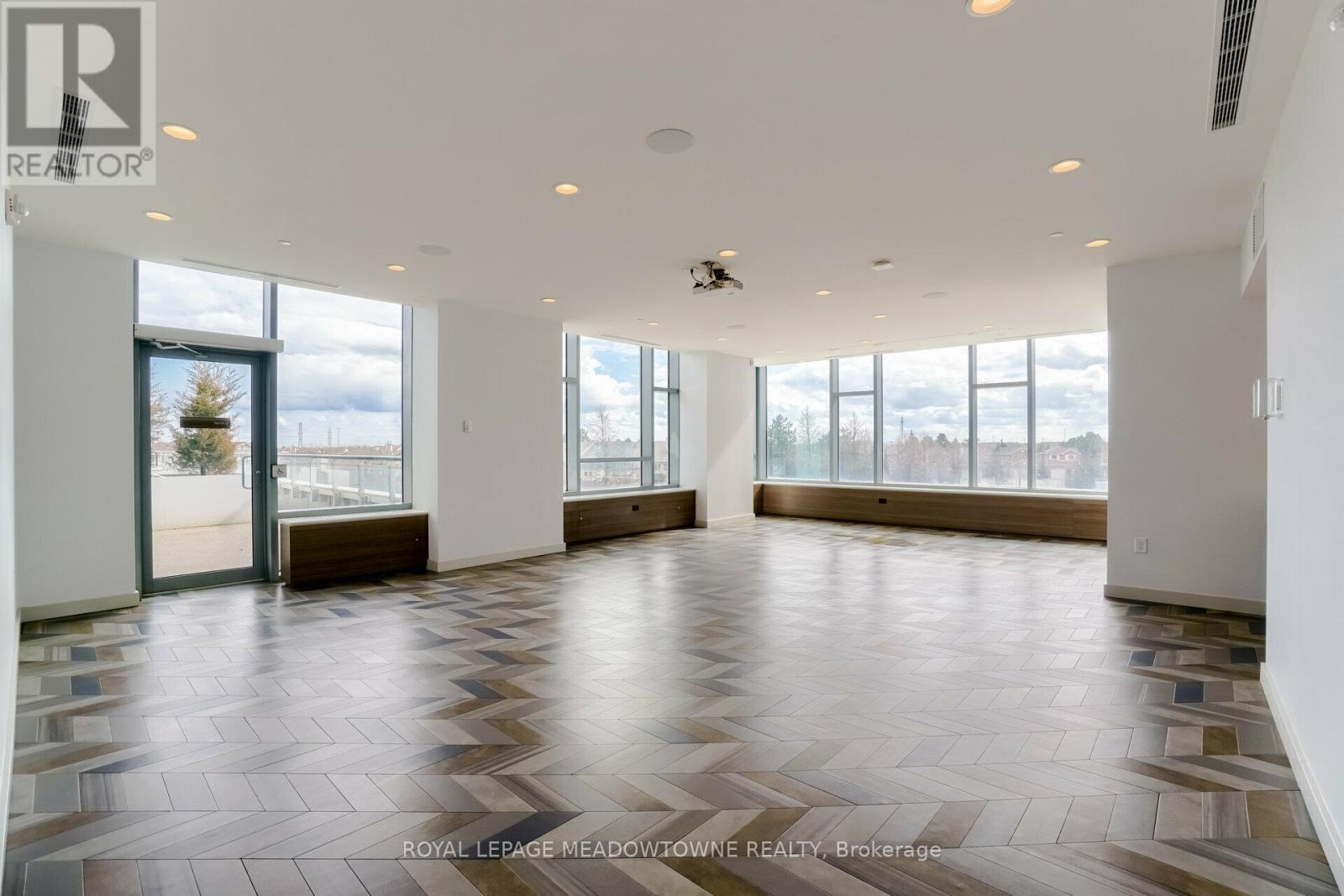802 - 2560 Eglinton Avenue W, Mississauga, Ontario  L5M 0Y3 - Photo 37 - W12435672