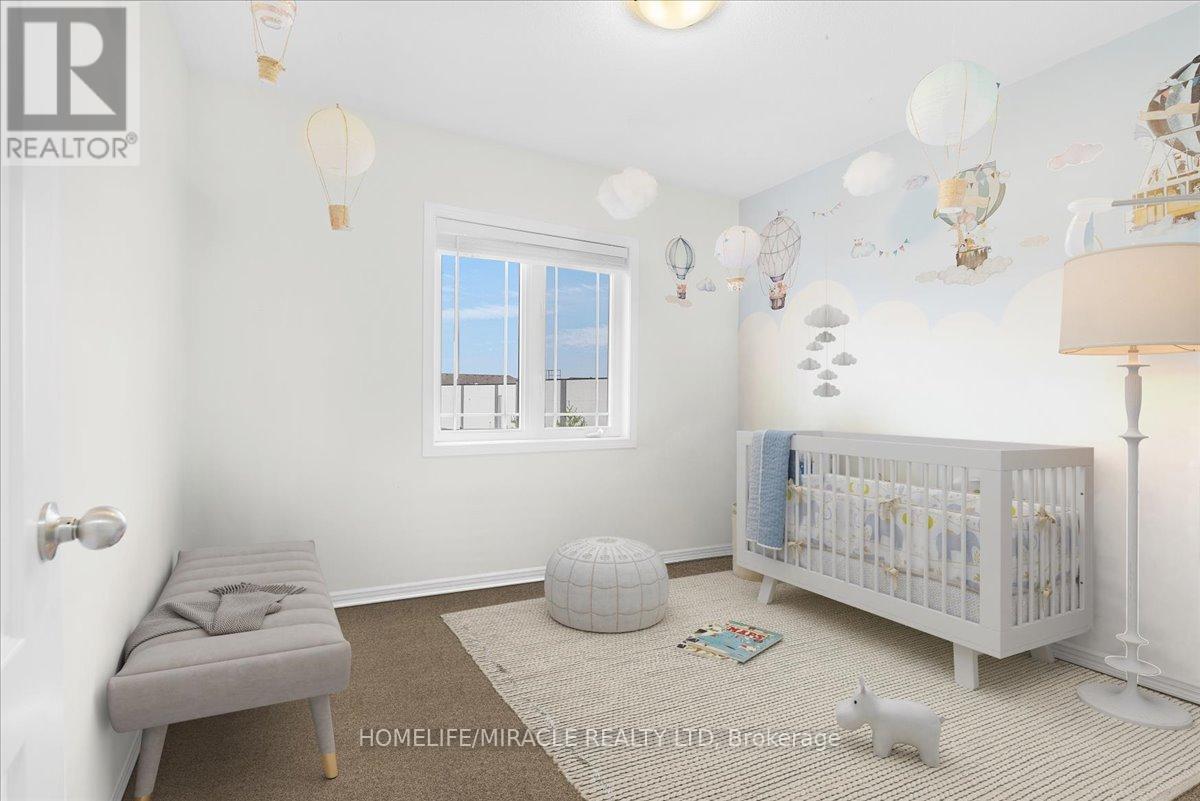 402 Dougall Avenue, Caledon, Ontario  L7C 2H1 - Photo 24 - W12435678
