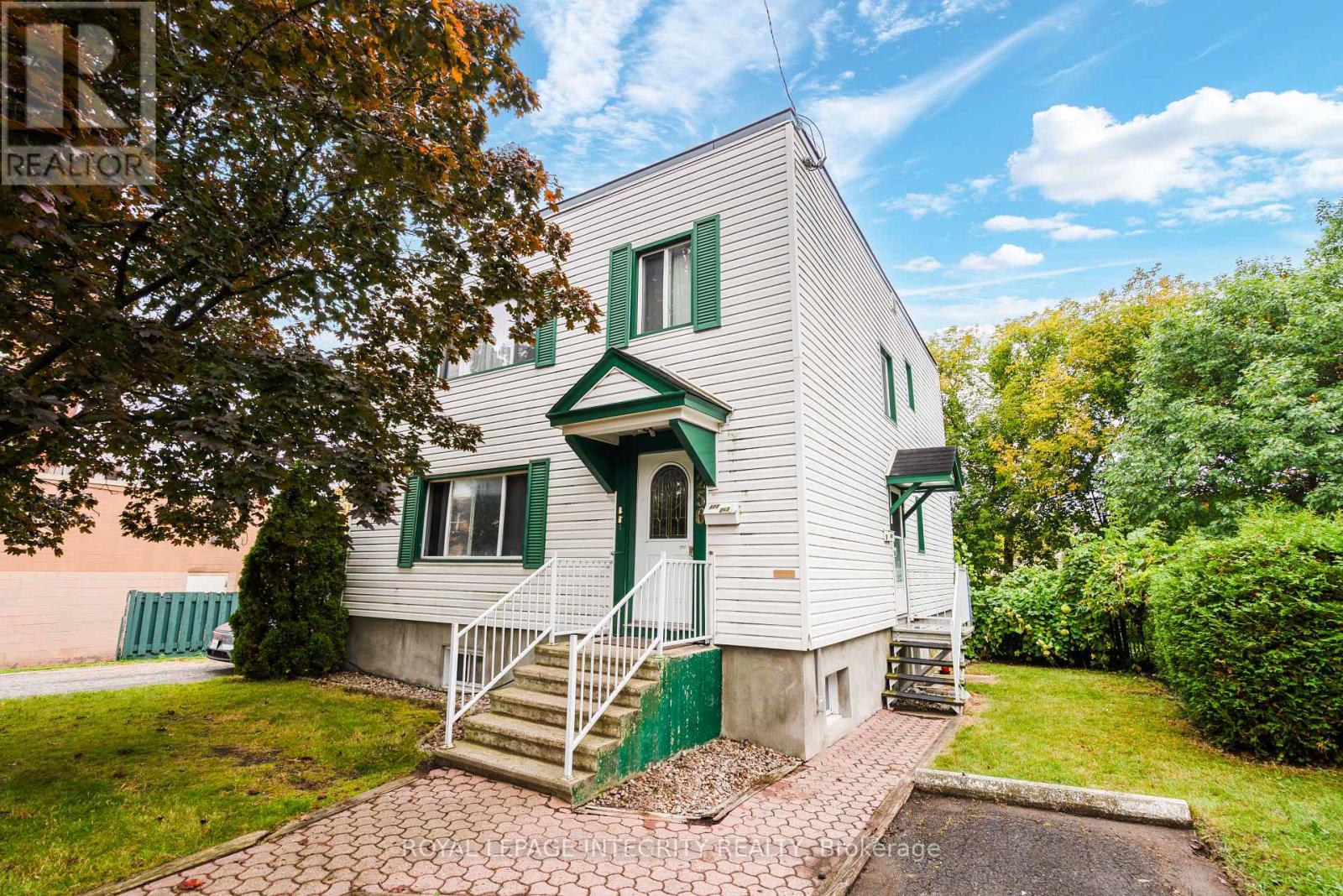 256 Alfred Street, Ottawa, Ontario  K1L 6W6 - Photo 1 - X12435704