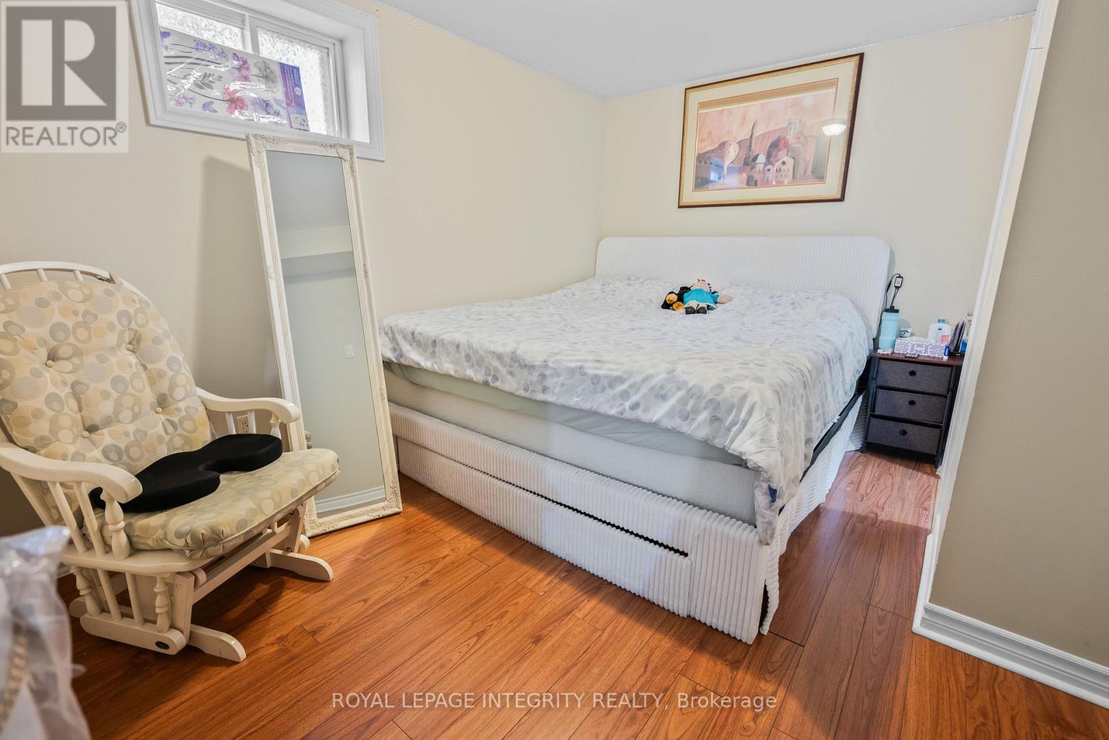 256 Alfred Street, Ottawa, Ontario  K1L 6W6 - Photo 10 - X12435704