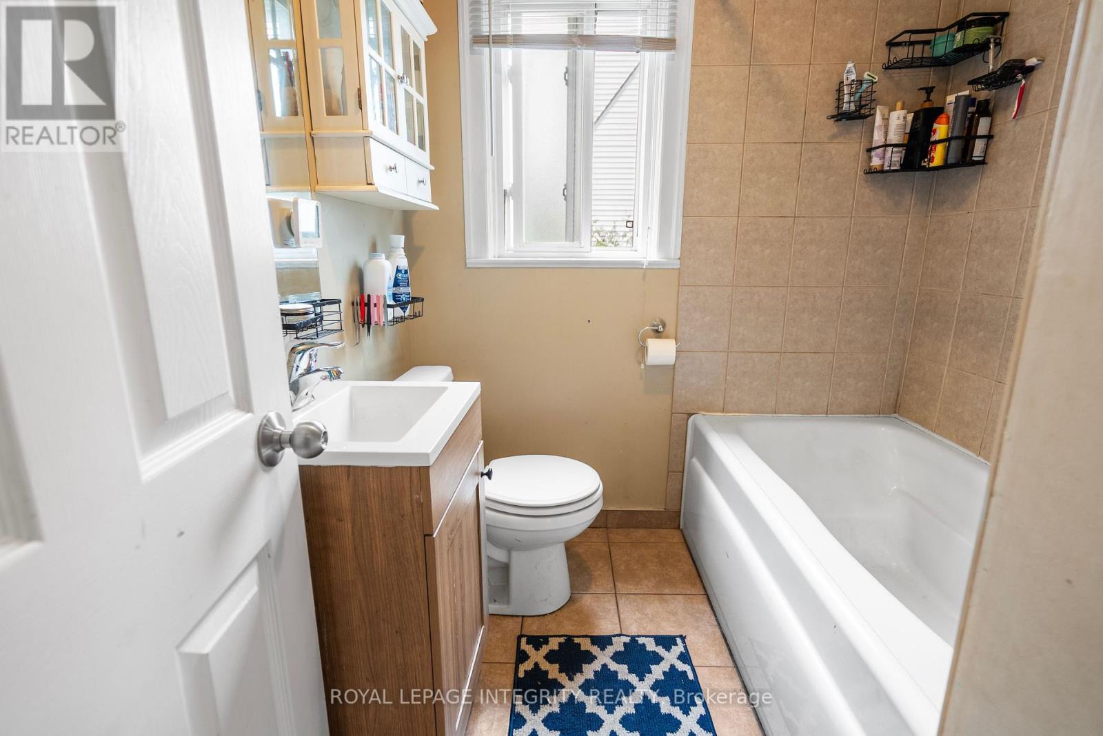 256 Alfred Street, Ottawa, Ontario  K1L 6W6 - Photo 16 - X12435704