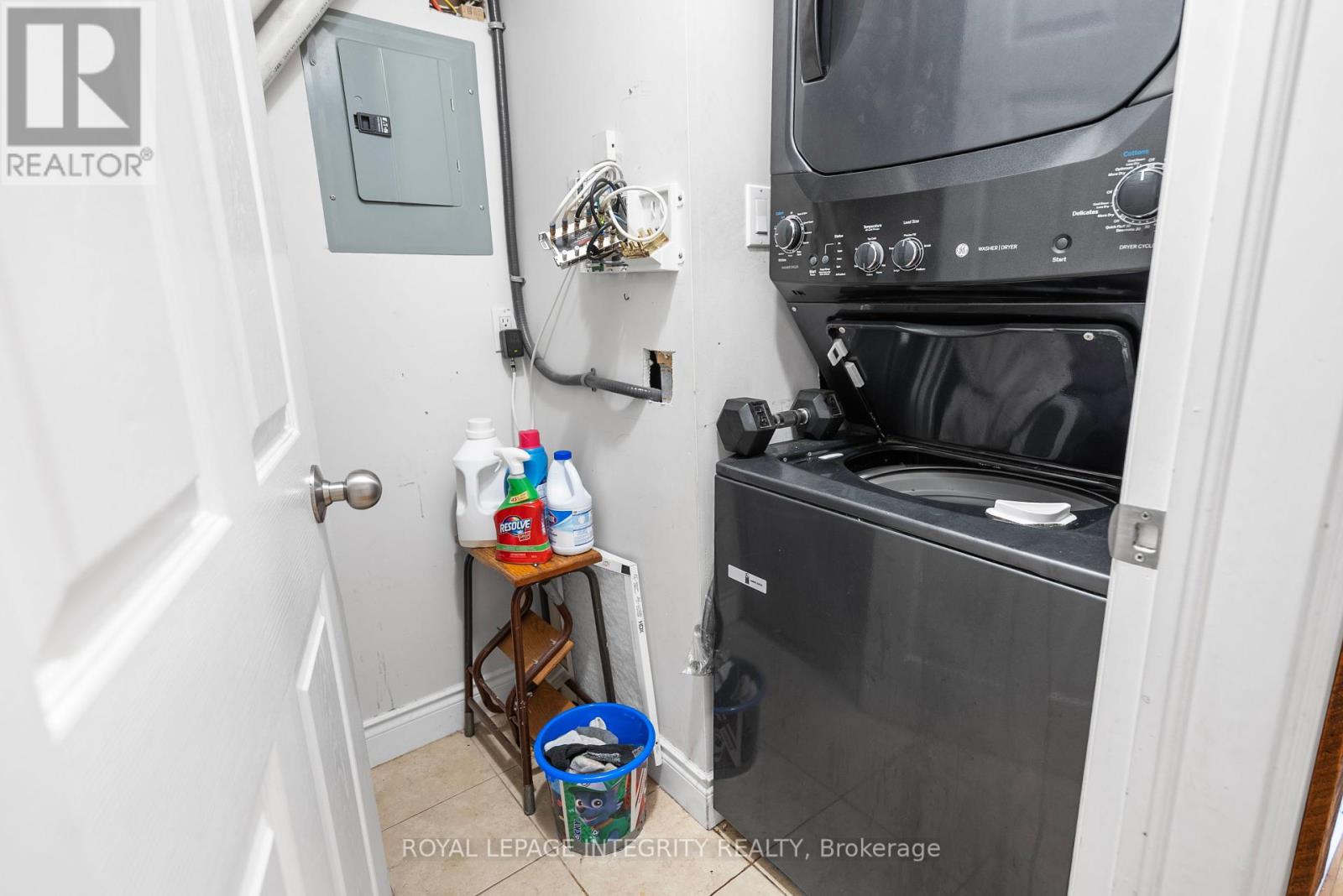 256 Alfred Street, Ottawa, Ontario  K1L 6W6 - Photo 17 - X12435704