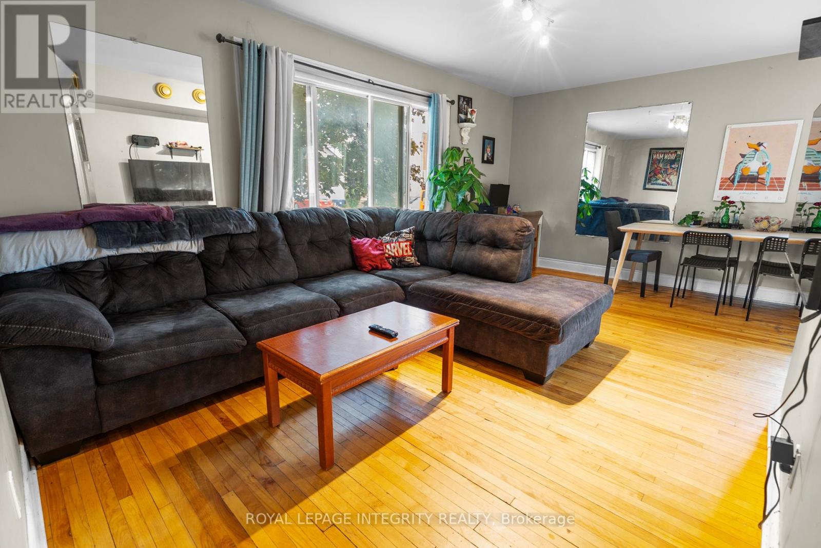 256 Alfred Street, Ottawa, Ontario  K1L 6W6 - Photo 21 - X12435704