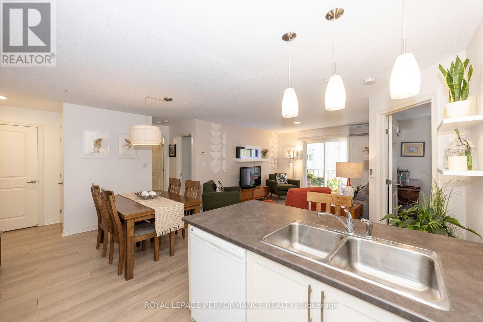 211 - 141 Potts Private, Ottawa, Ontario  K4A 0X9 - Photo 12 - X12435720