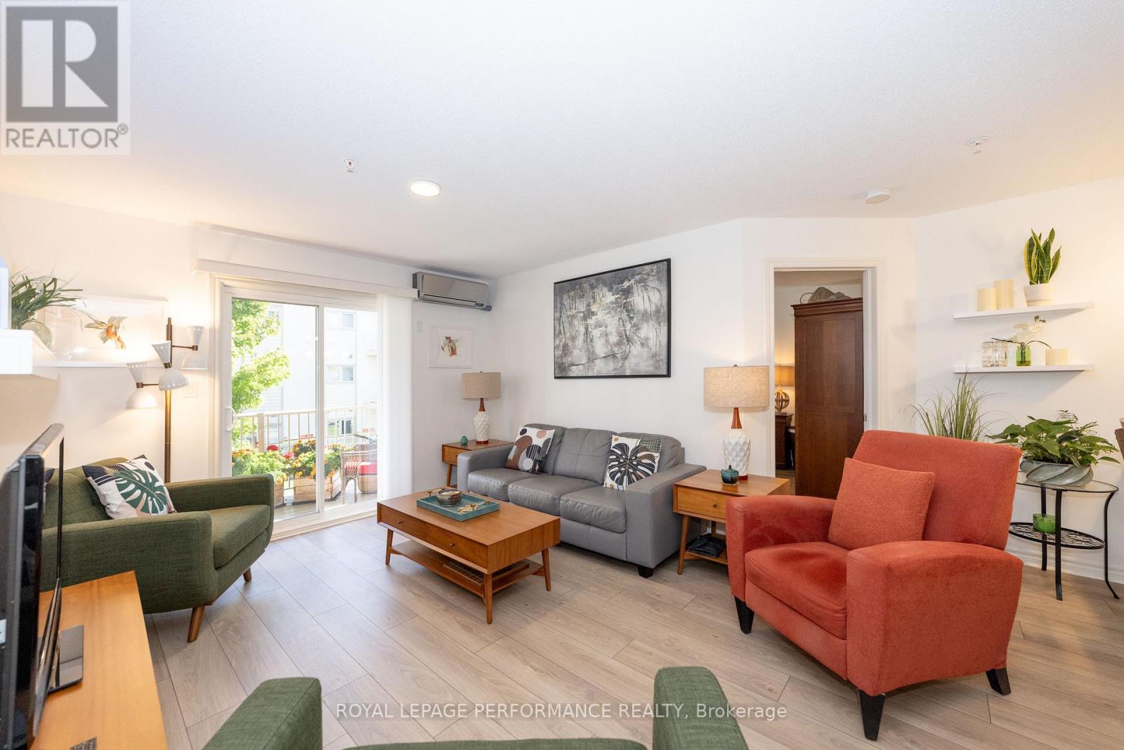 211 - 141 Potts Private, Ottawa, Ontario  K4A 0X9 - Photo 13 - X12435720