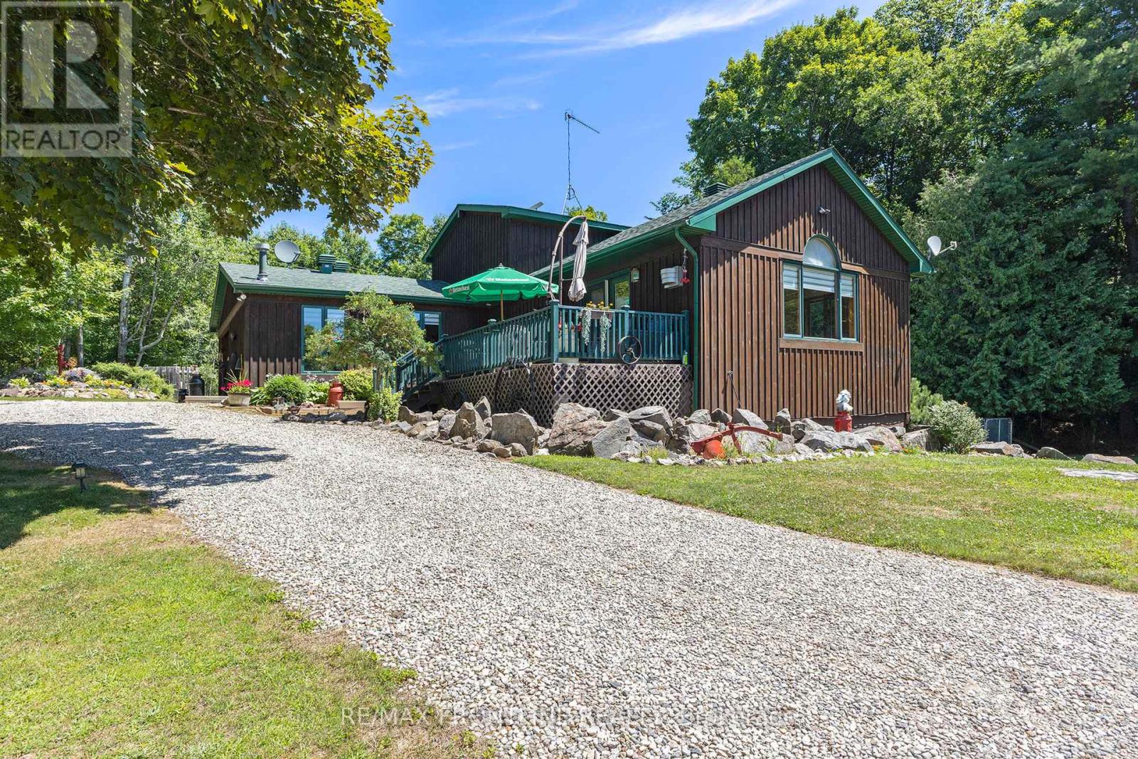 530 MINERS POINT ROAD, Tay Valley, Ontario