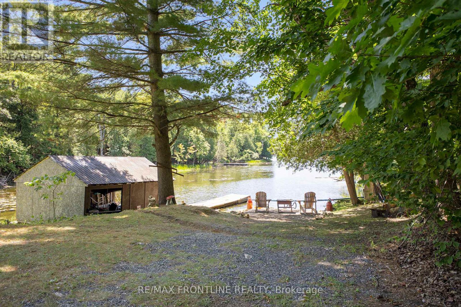 530 Miners Point Road, Tay Valley, Ontario  K7H 3C5 - Photo 3 - X12435687