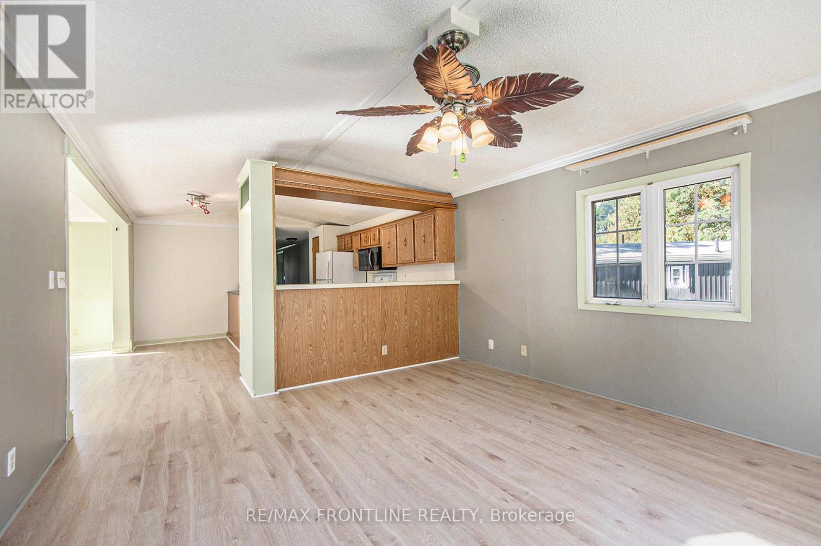 313 Acacia Road, Drummond/north Elmsley, Ontario  K7H 3C8 - Photo 8 - X12435721