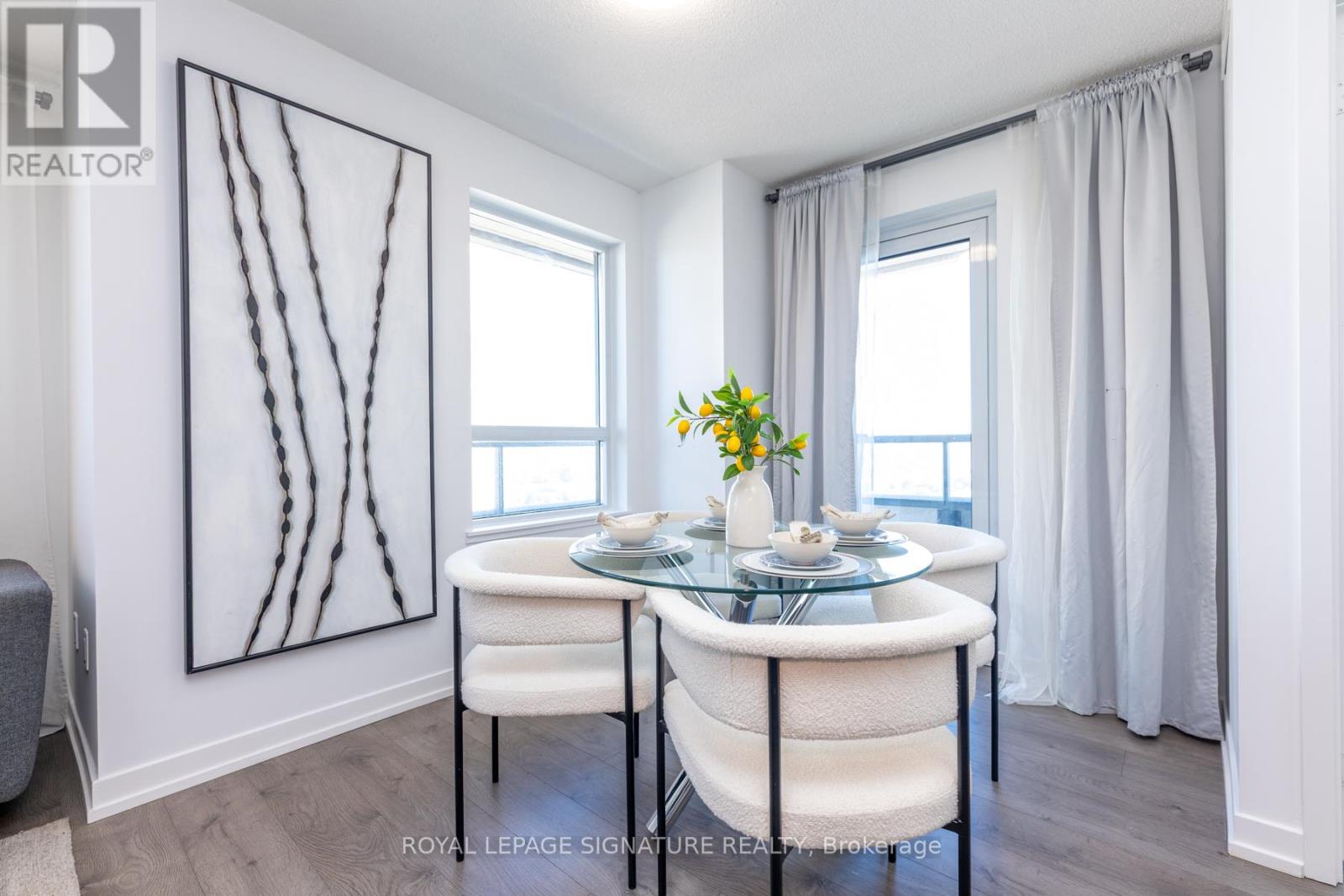 2201 - 1410 Dupont Street, Toronto, Ontario  M6H 0B6 - Photo 16 - W12435128