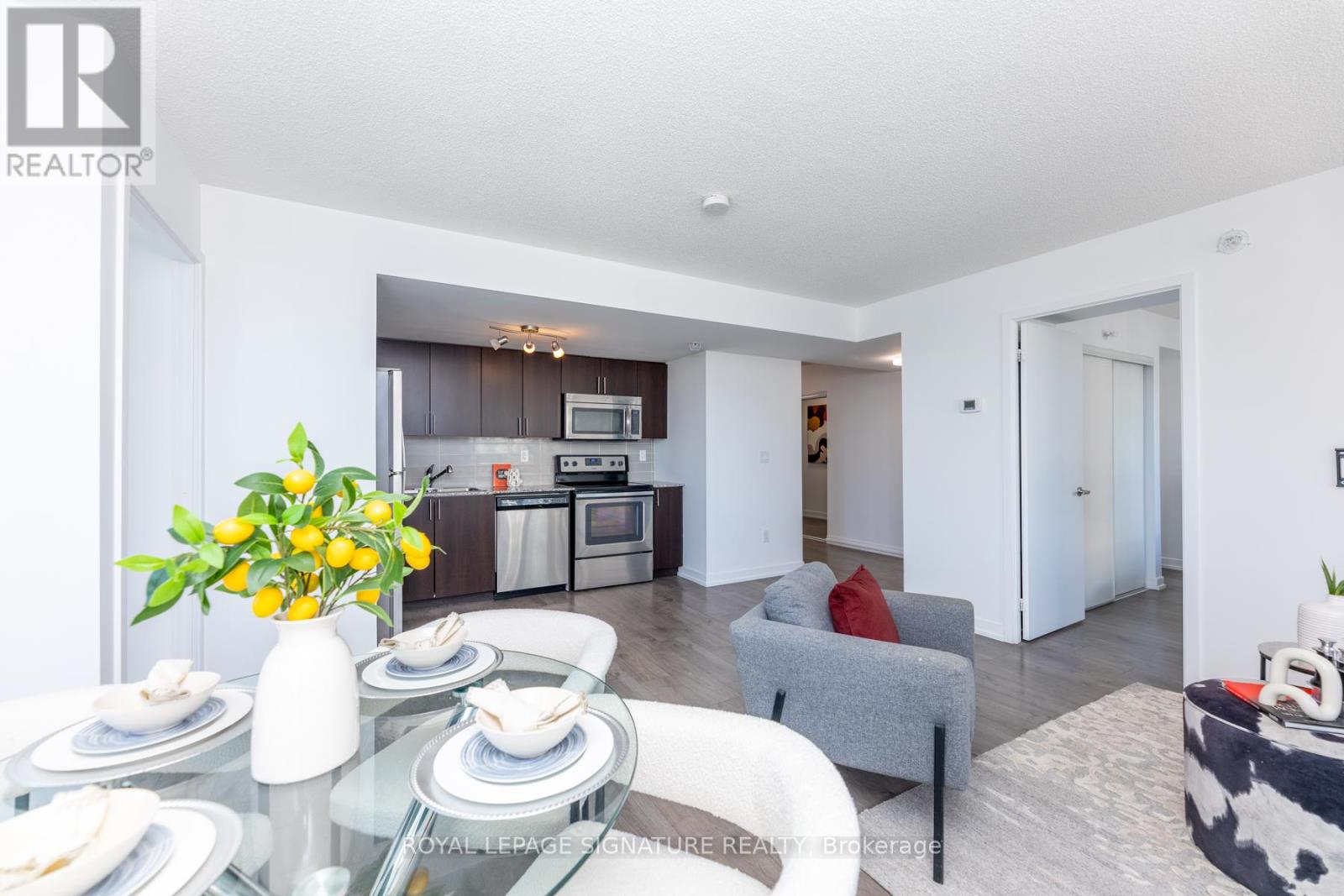 2201 - 1410 Dupont Street, Toronto, Ontario  M6H 0B6 - Photo 24 - W12435128