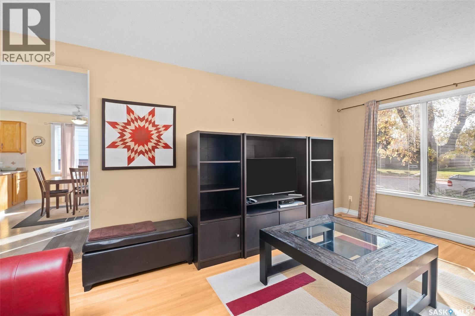 412 25th Street W, Prince Albert, Saskatchewan  S6V 4P7 - Photo 4 - SK019667