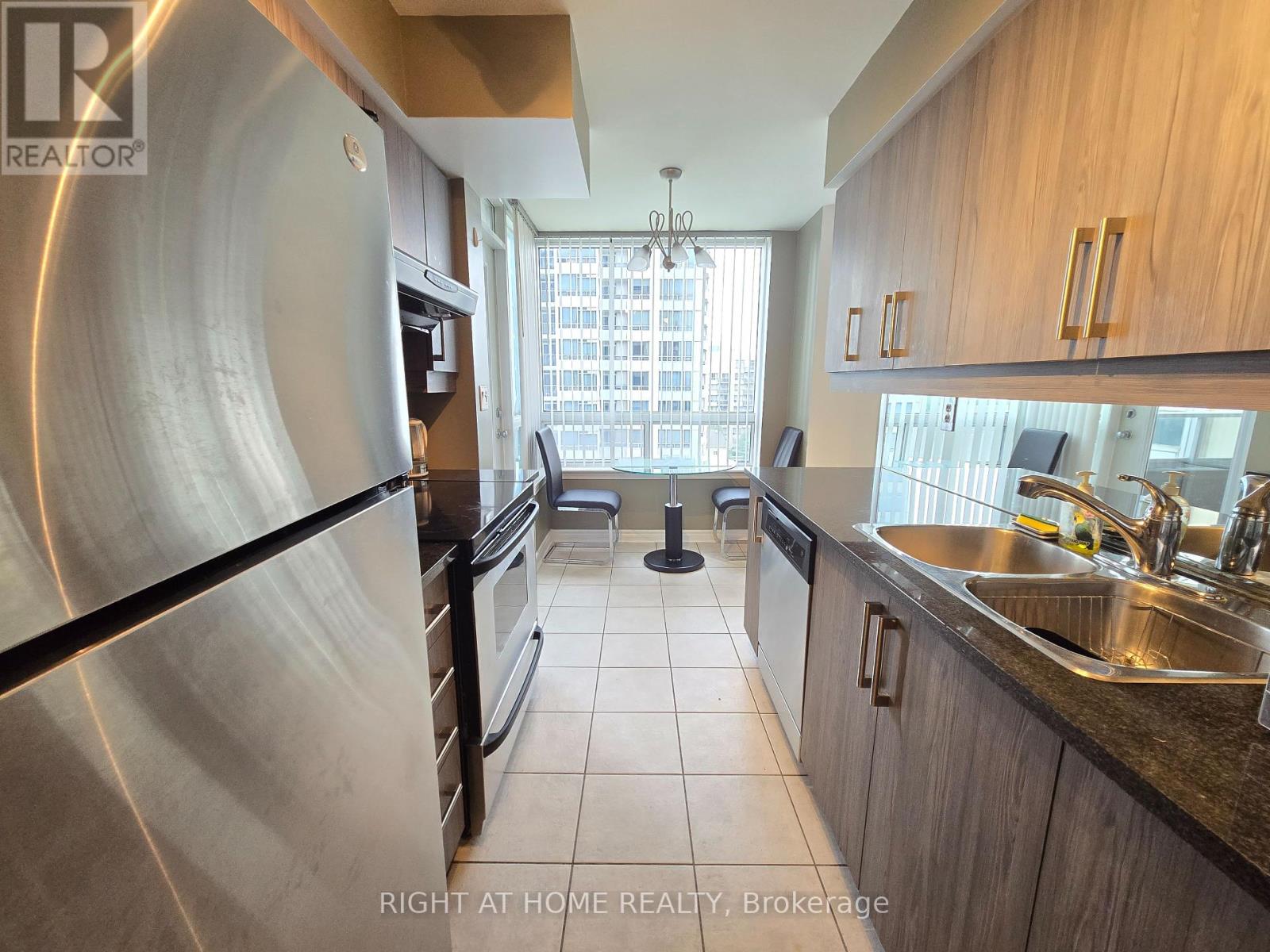701 - 8 Rean Drive, Toronto, Ontario  M2K 3B9 - Photo 6 - C12435706