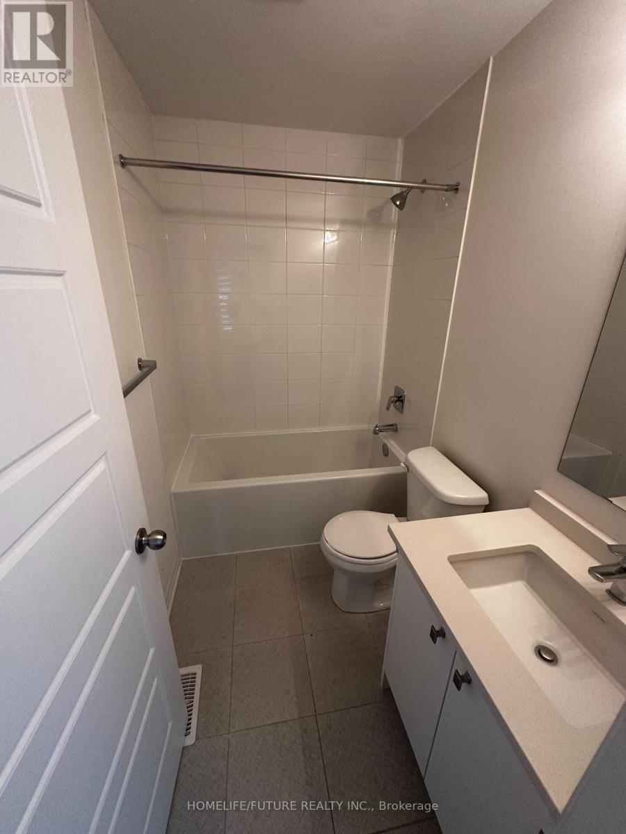 25 Delano Way, Newmarket, Ontario  L3X 0L4 - Photo 15 - N12435710
