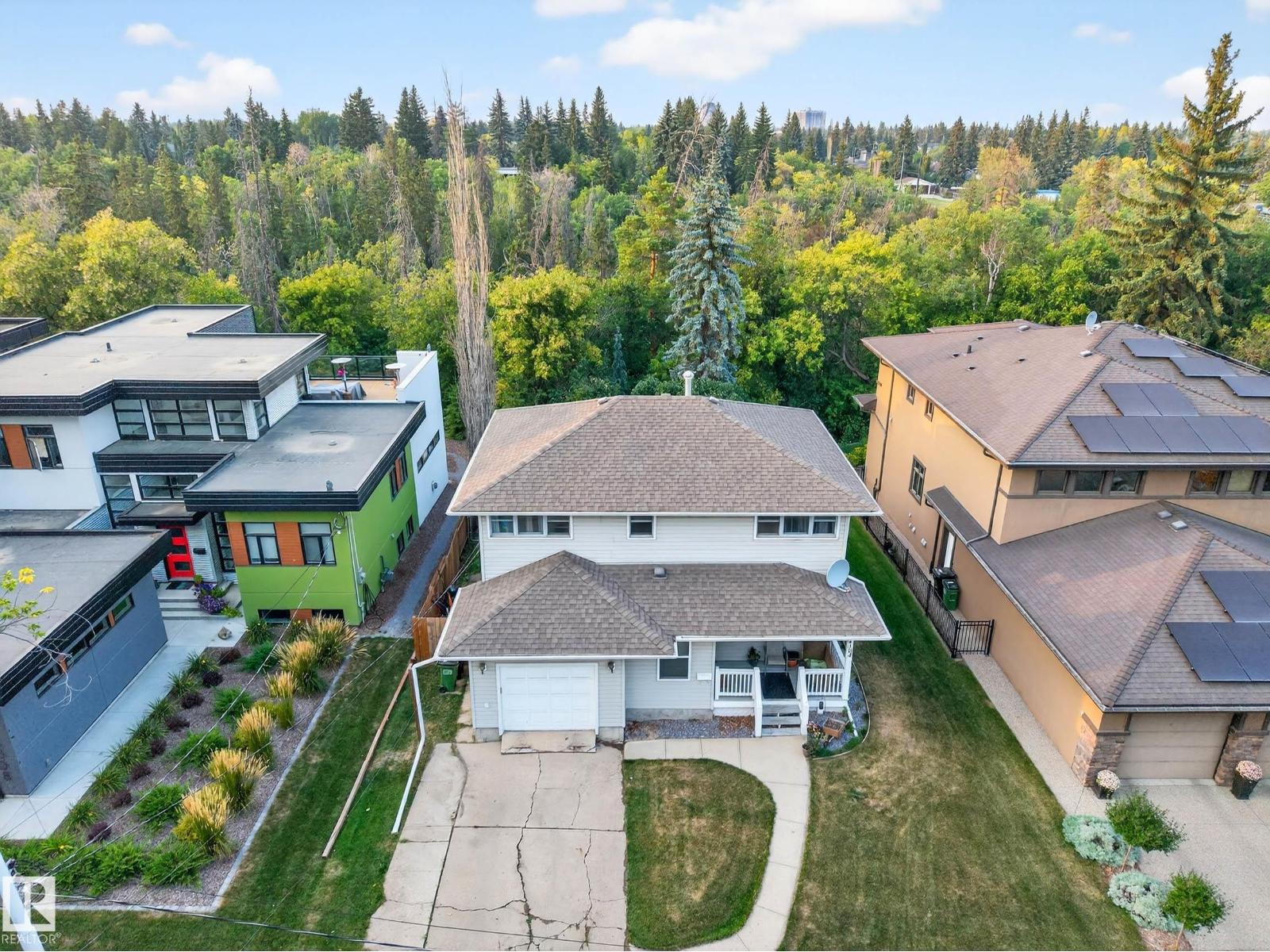 14304 92a Av Nw, Edmonton, Alberta  T5R 5E2 - Photo 2 - E4458704