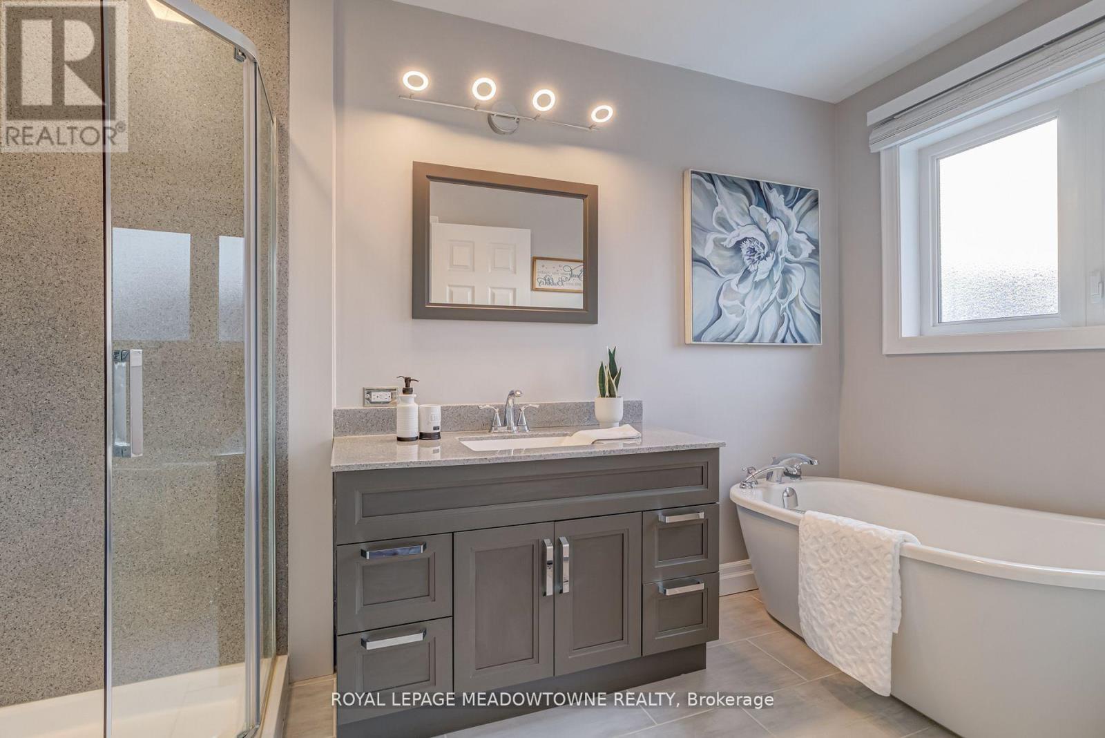 3339 Cactus Gate, Mississauga, Ontario  L5N 8A5 - Photo 23 - W12435684