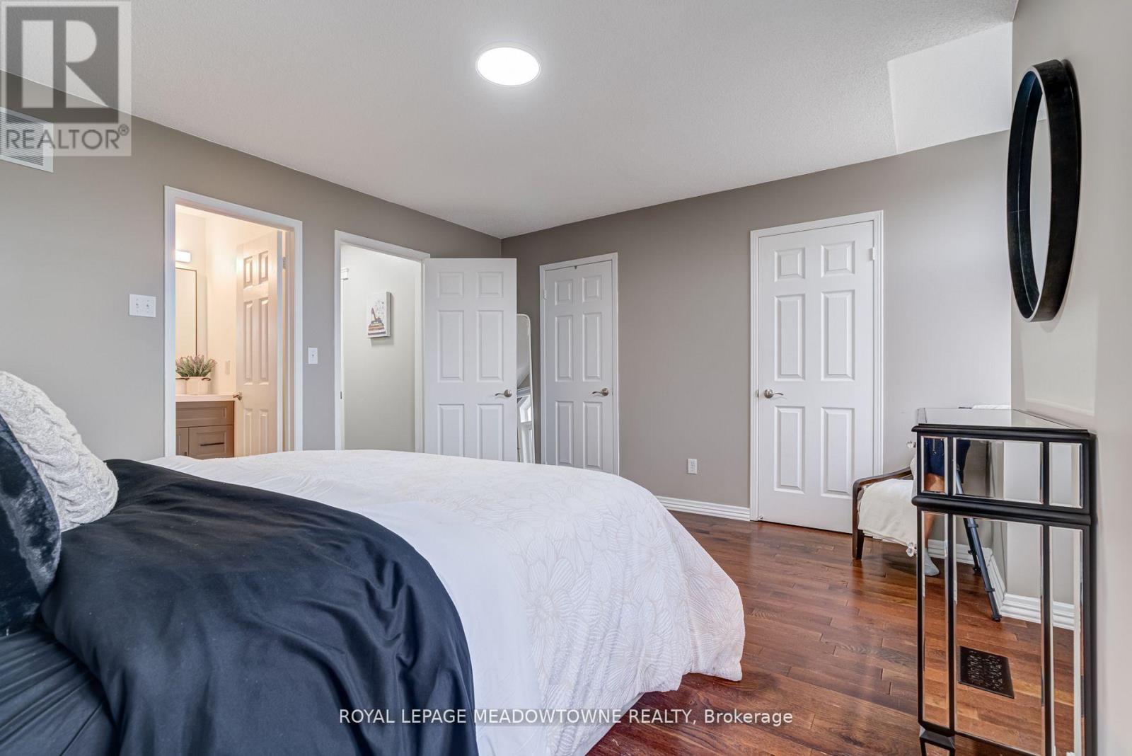 3339 Cactus Gate, Mississauga, Ontario  L5N 8A5 - Photo 30 - W12435684
