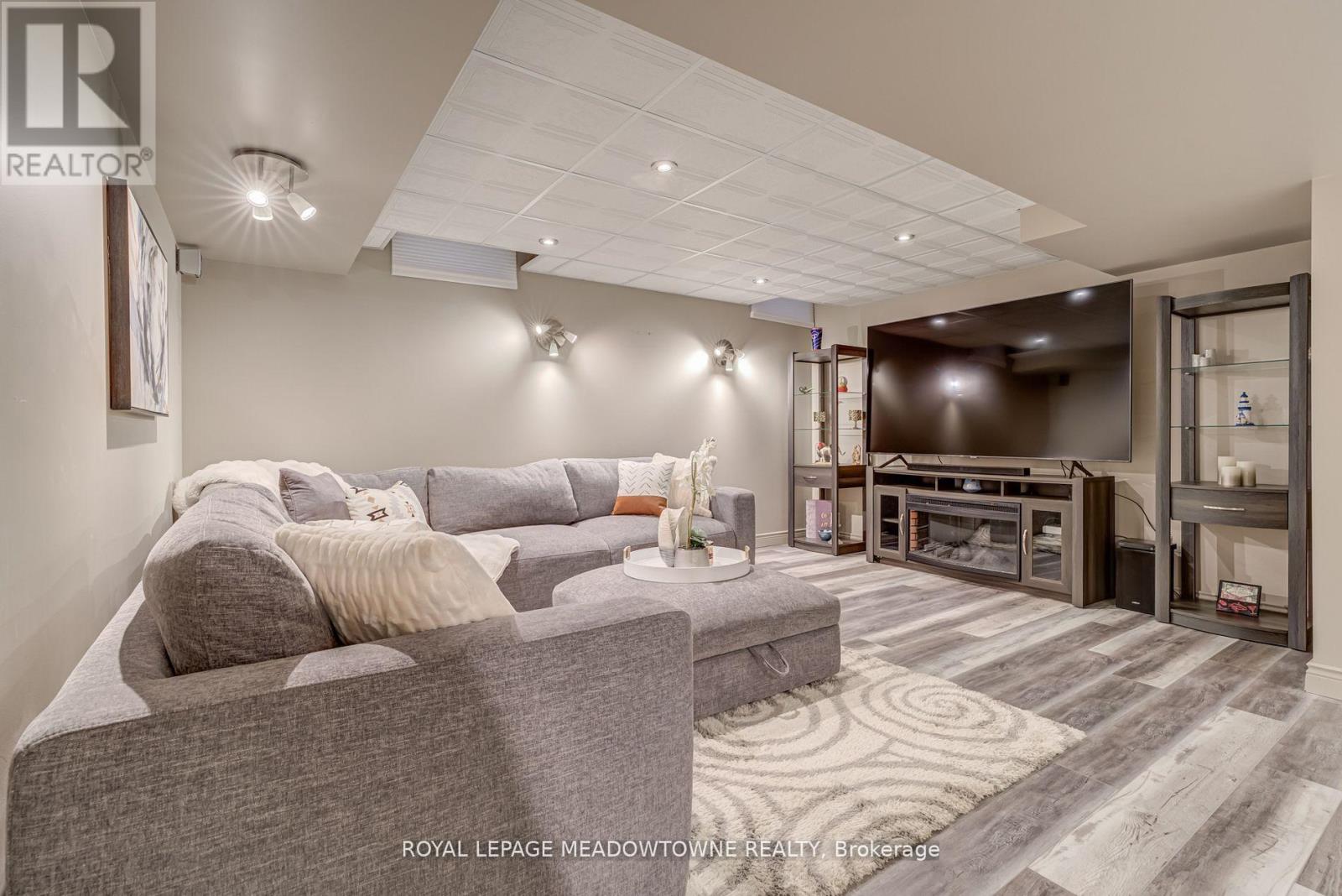 3339 Cactus Gate, Mississauga, Ontario  L5N 8A5 - Photo 36 - W12435684