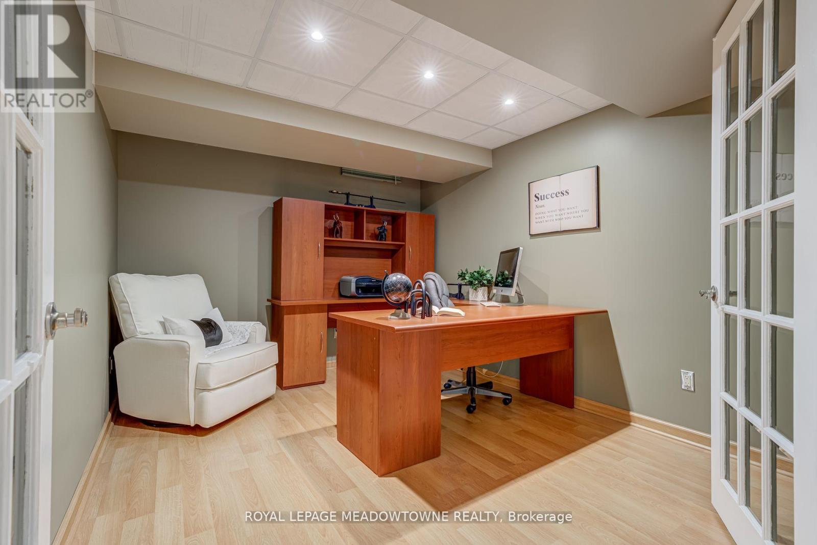 3339 Cactus Gate, Mississauga, Ontario  L5N 8A5 - Photo 38 - W12435684