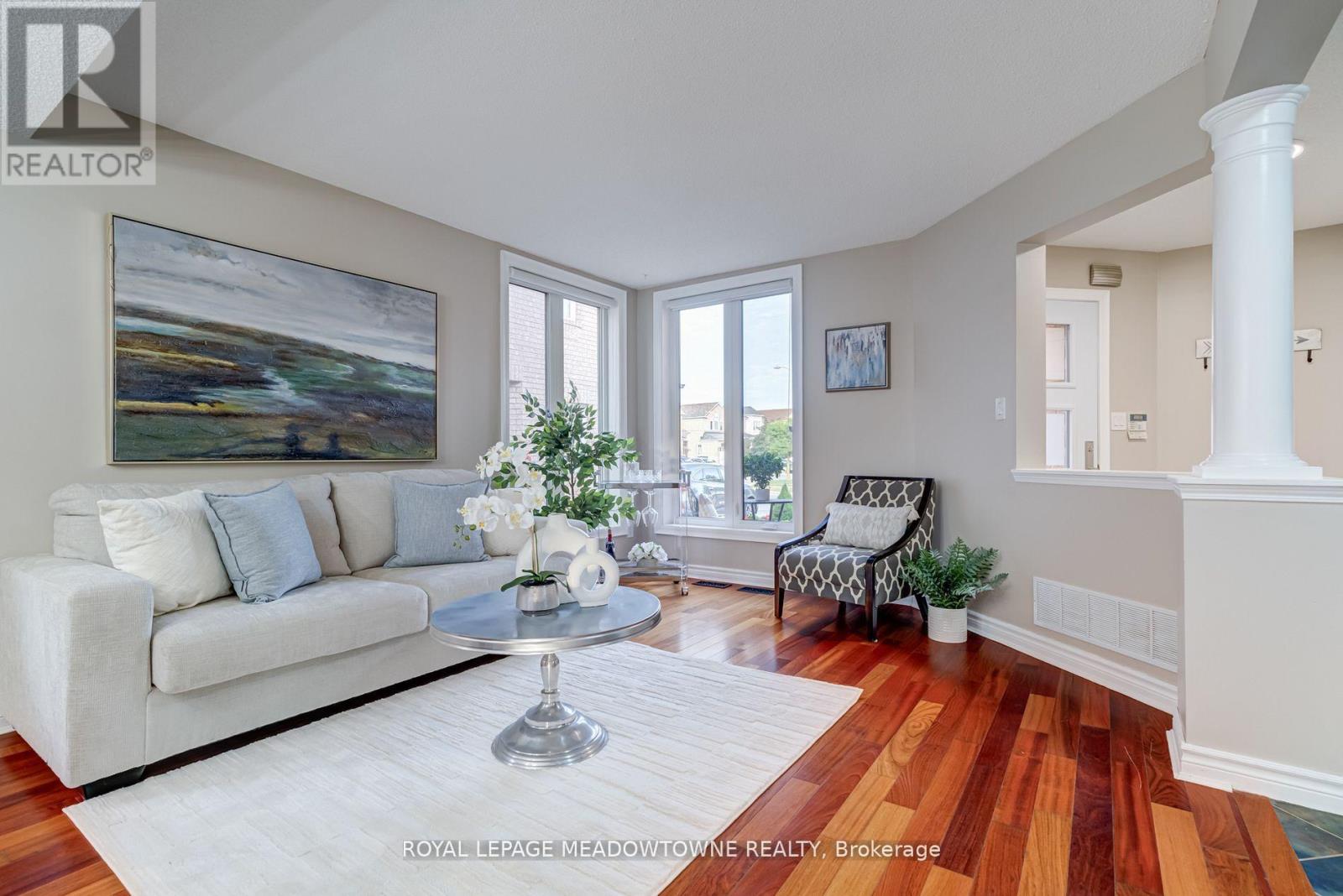 3339 Cactus Gate, Mississauga, Ontario  L5N 8A5 - Photo 7 - W12435684