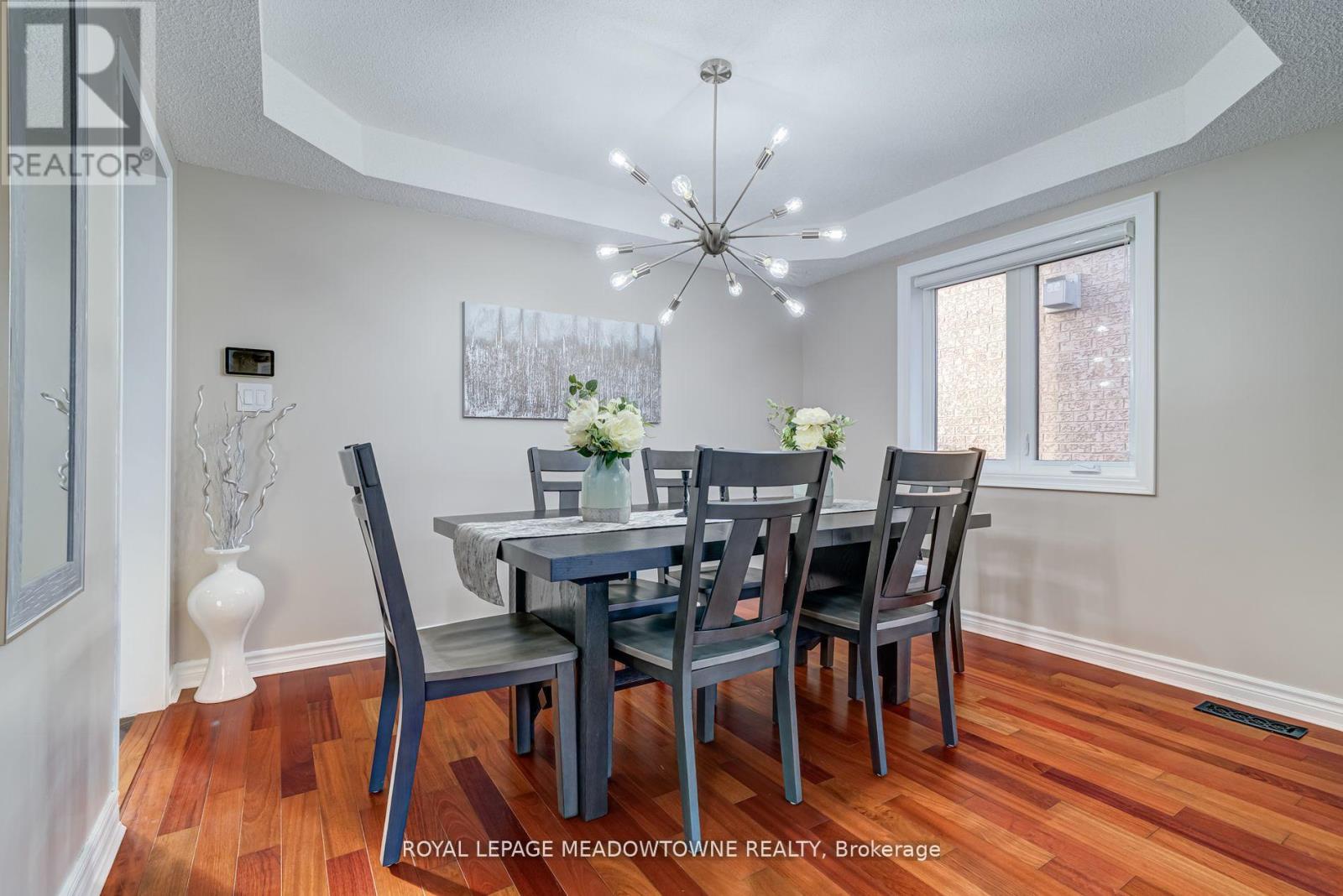 3339 Cactus Gate, Mississauga, Ontario  L5N 8A5 - Photo 8 - W12435684