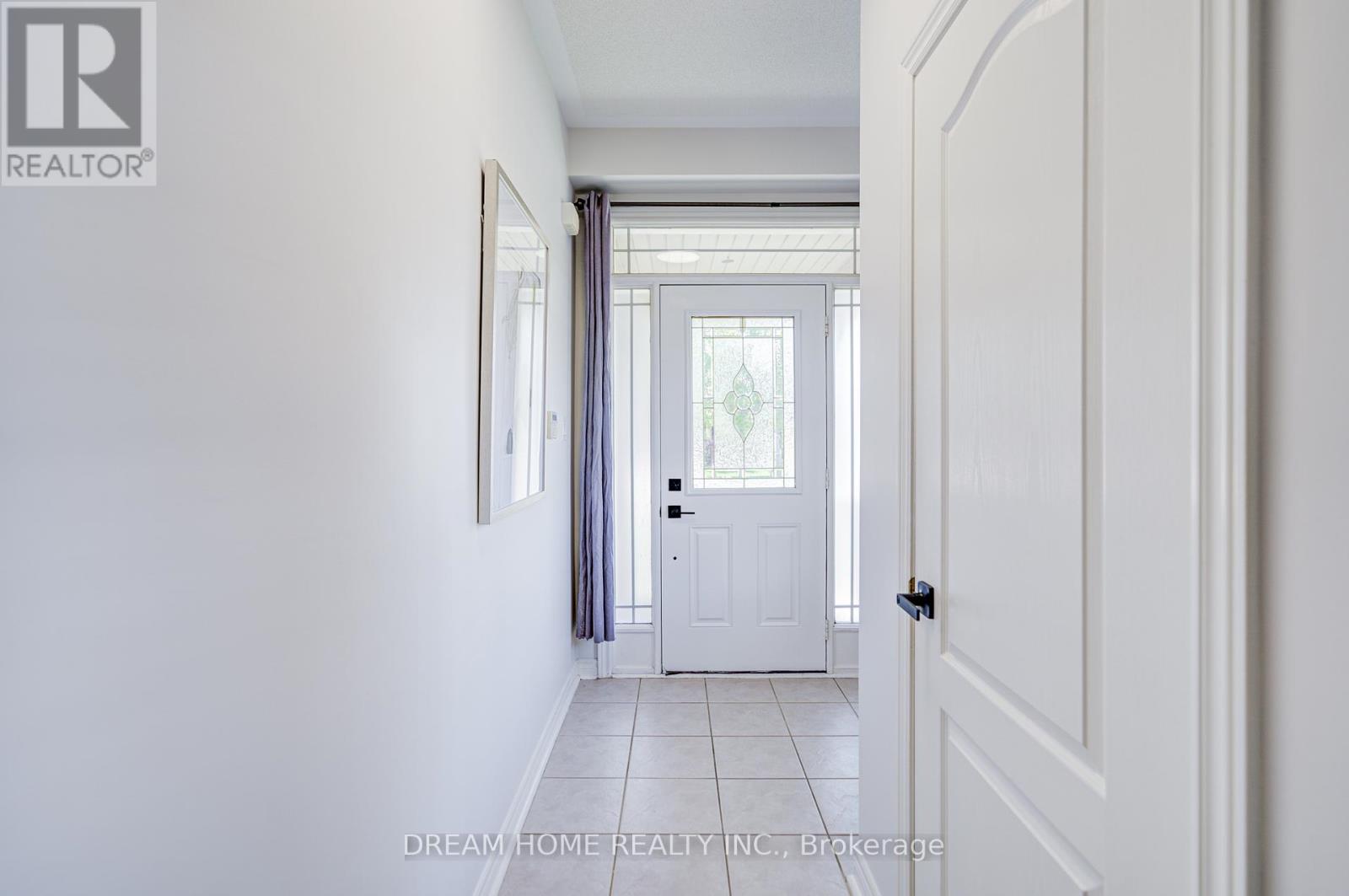 3519 Trilogy Trail, Mississauga, Ontario  L5M 7Y1 - Photo 3 - W12435692