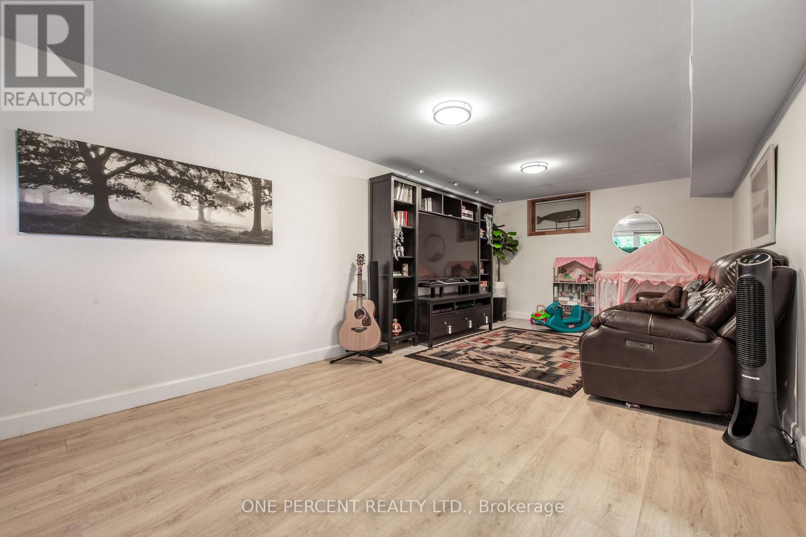 46 Bythia Street, Orangeville, Ontario  L9W 2S3 - Photo 21 - W12435712