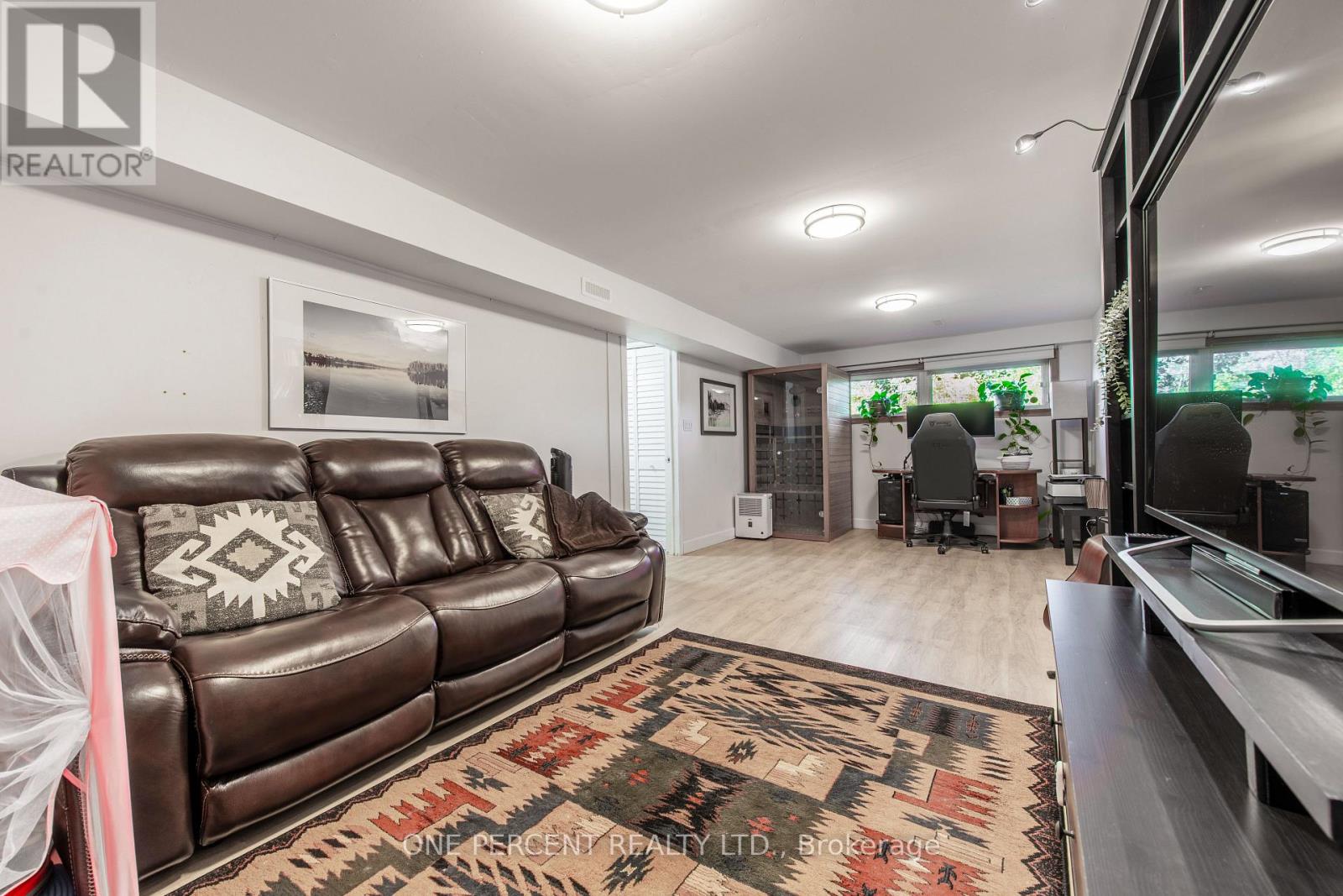 46 Bythia Street, Orangeville, Ontario  L9W 2S3 - Photo 23 - W12435712