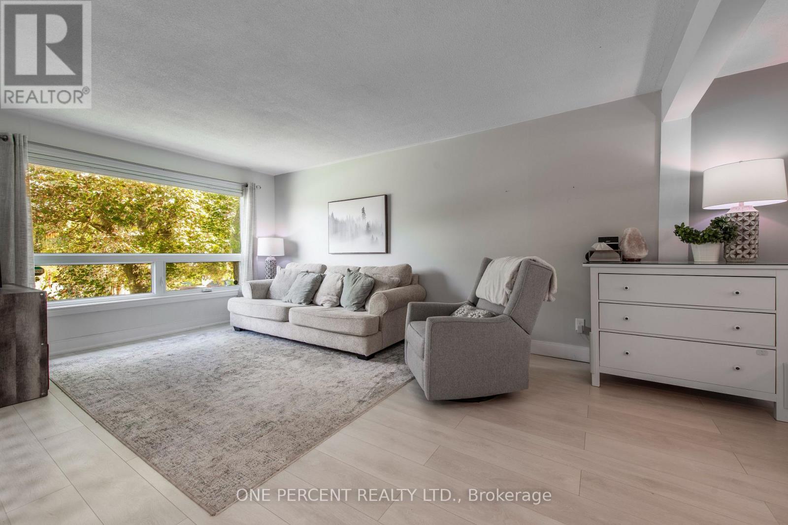 46 Bythia Street, Orangeville, Ontario  L9W 2S3 - Photo 4 - W12435712