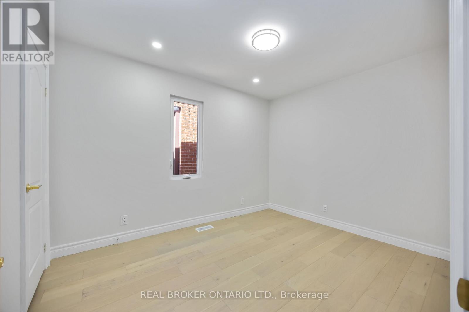 806 Gladstone Avenue, Toronto (Dovercourt-Wallace Emerson-Junction), Ontario  M6H 3J6 - Photo 42 - W12435713