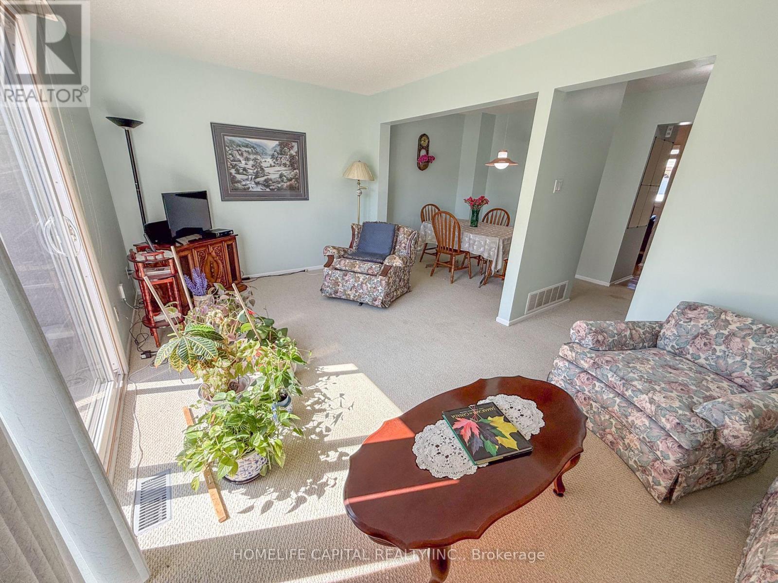 64 - 2570 Southvale Crescent, Ottawa, Ontario  K1B 5B7 - Photo 13 - X12435733