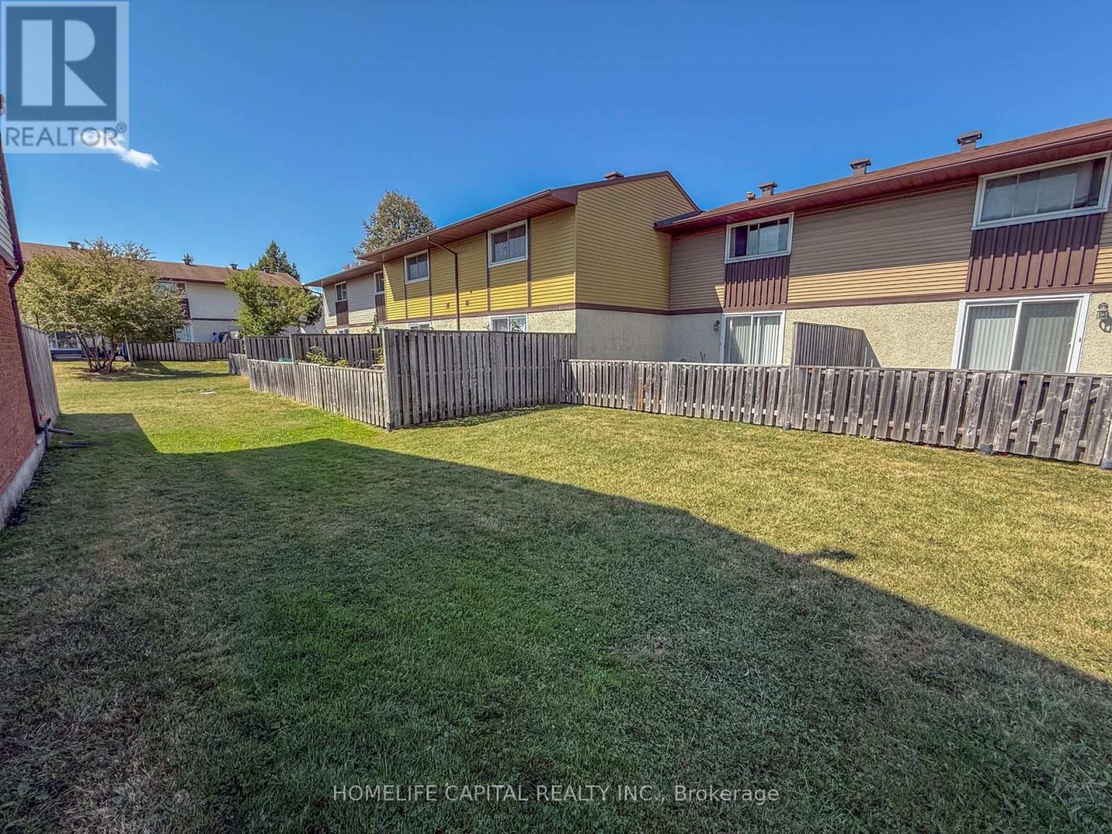 64 - 2570 Southvale Crescent, Ottawa, Ontario  K1B 5B7 - Photo 38 - X12435733