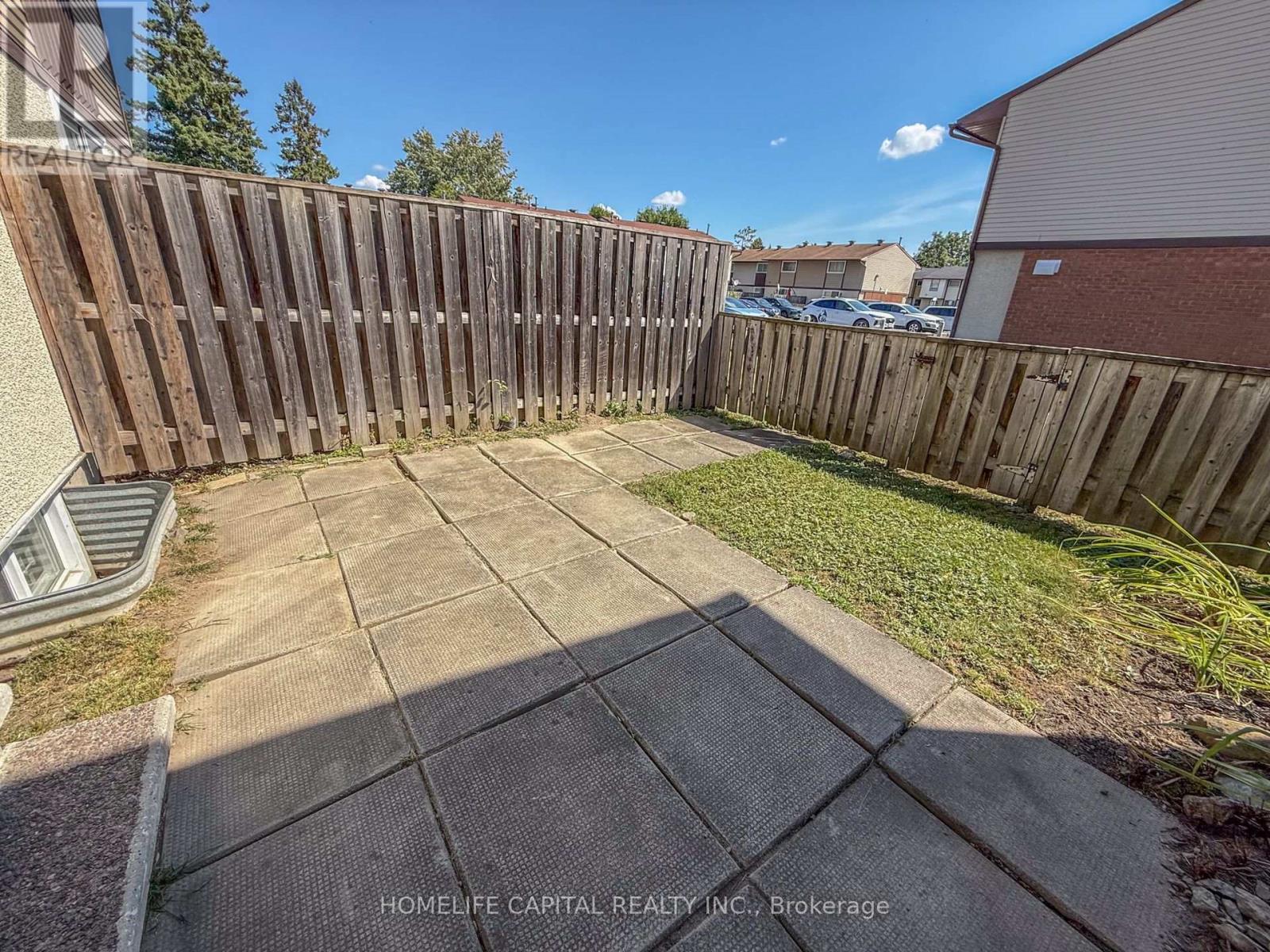 64 - 2570 Southvale Crescent, Ottawa, Ontario  K1B 5B7 - Photo 41 - X12435733