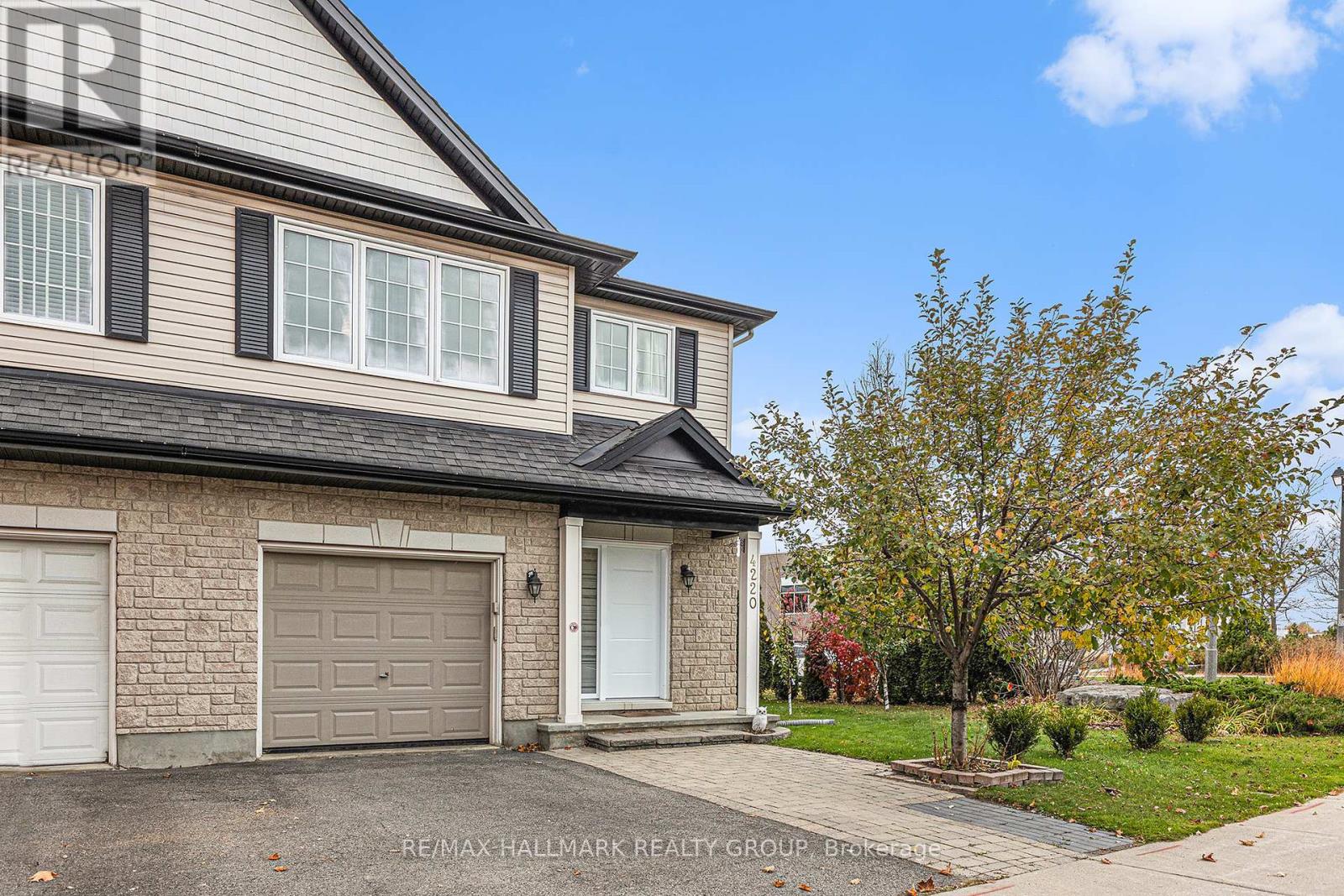 4220 KELLY FARM DRIVE, Ottawa, Ontario