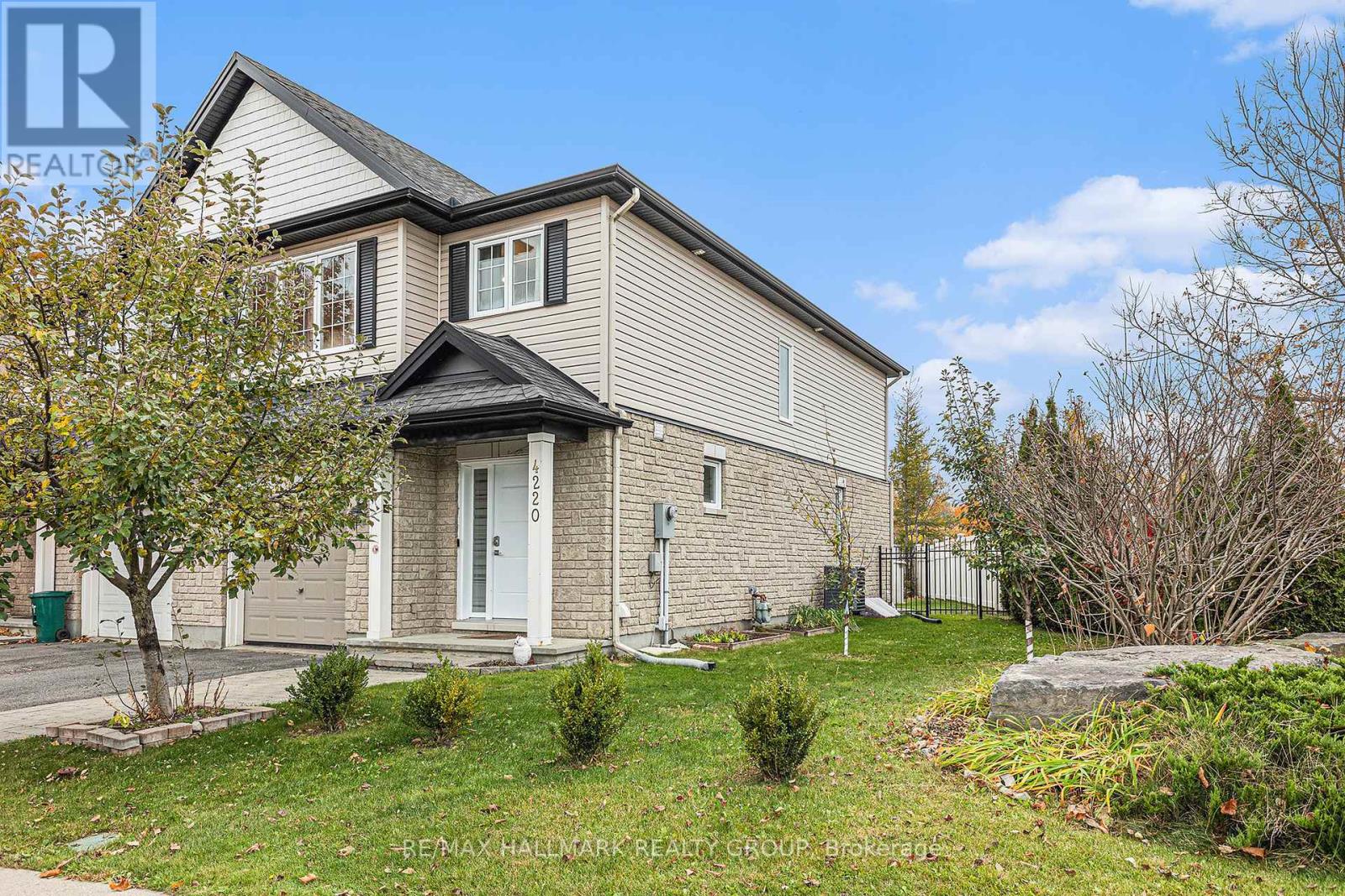4220 Kelly Farm Drive, Ottawa, Ontario  K1T 0A5 - Photo 28 - X12435738