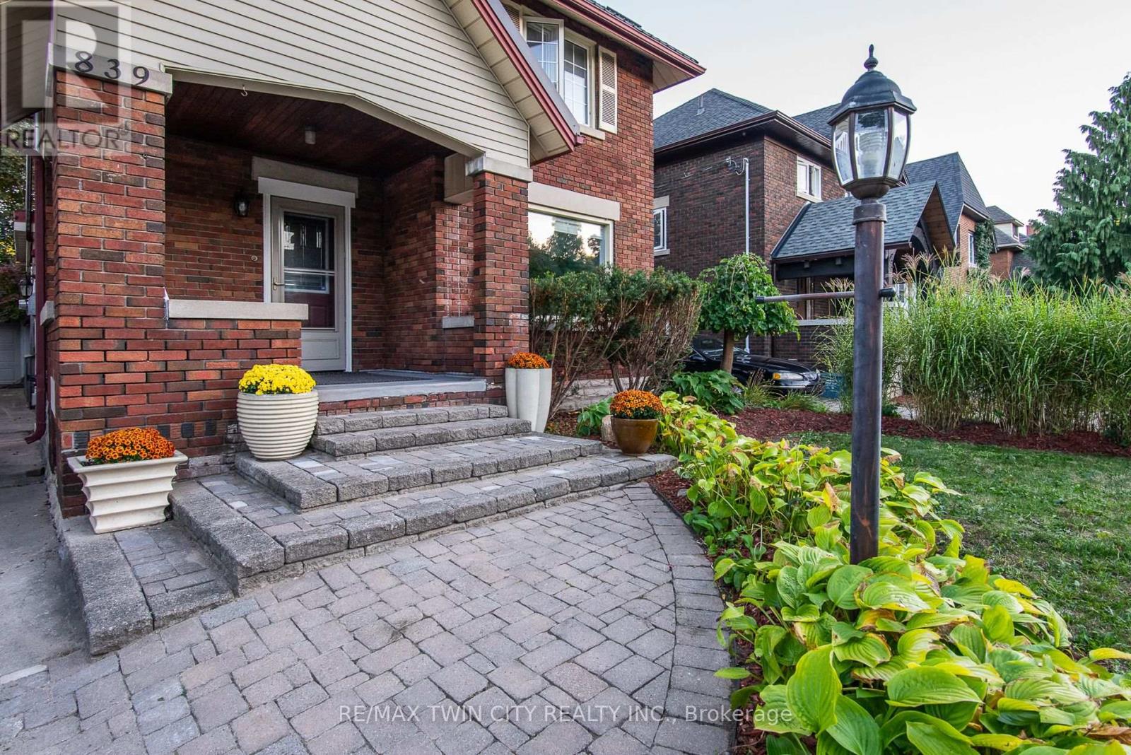 839 Queens Boulevard, Kitchener, Ontario  N2M 1A6 - Photo 1 - X12435718