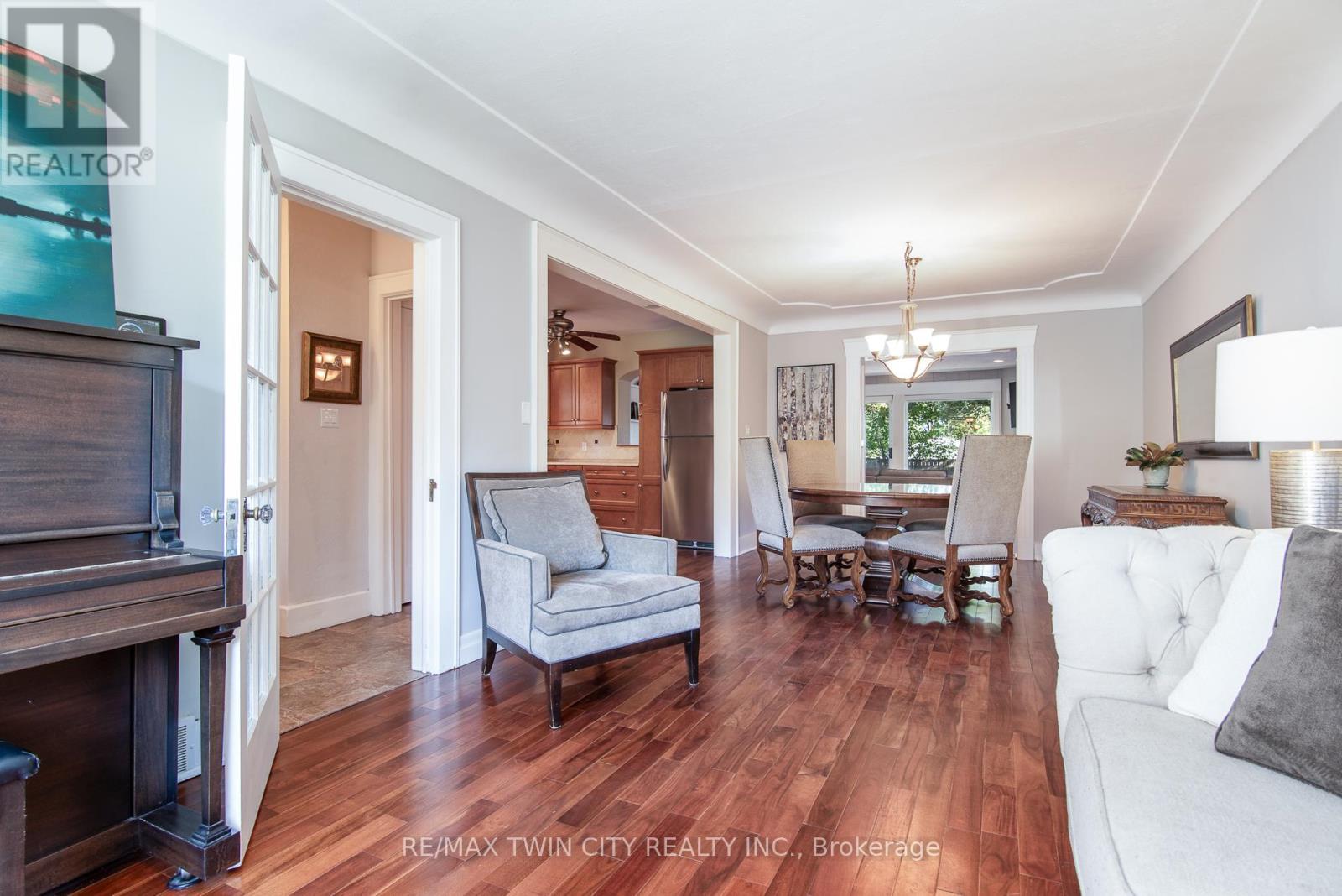 839 Queens Boulevard, Kitchener, Ontario  N2M 1A6 - Photo 17 - X12435718