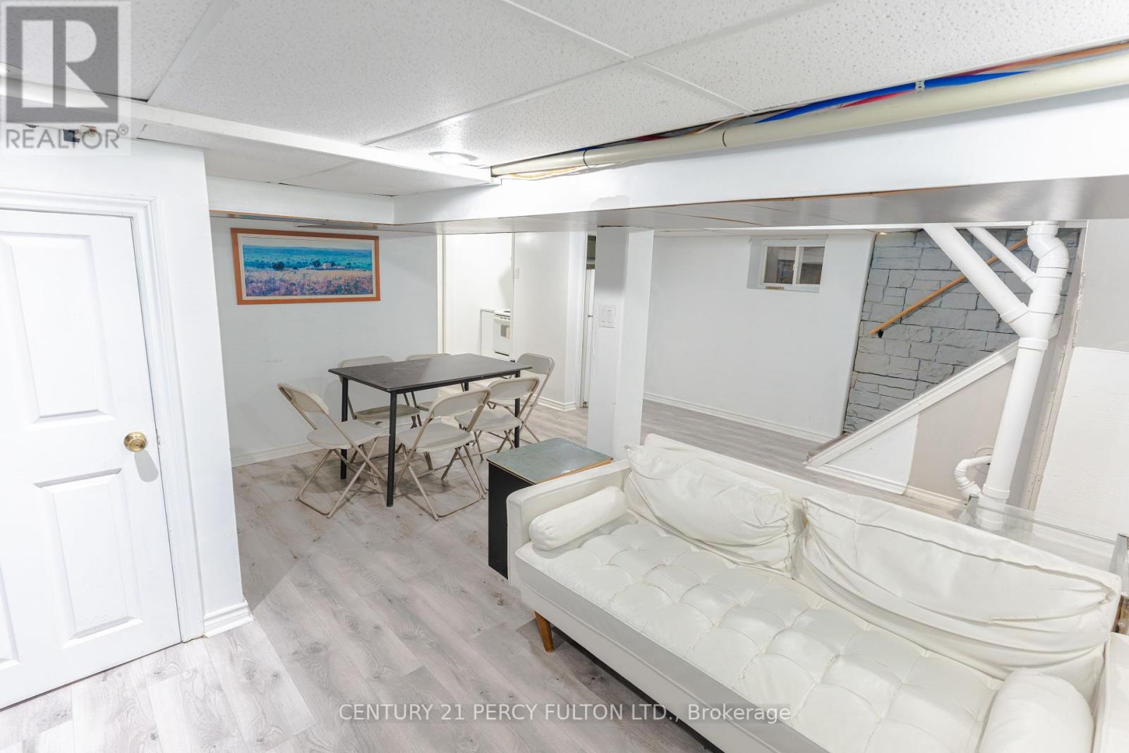 4533 Sixth Avenue, Niagara Falls, Ontario  L2E 4T2 - Photo 11 - X12435727