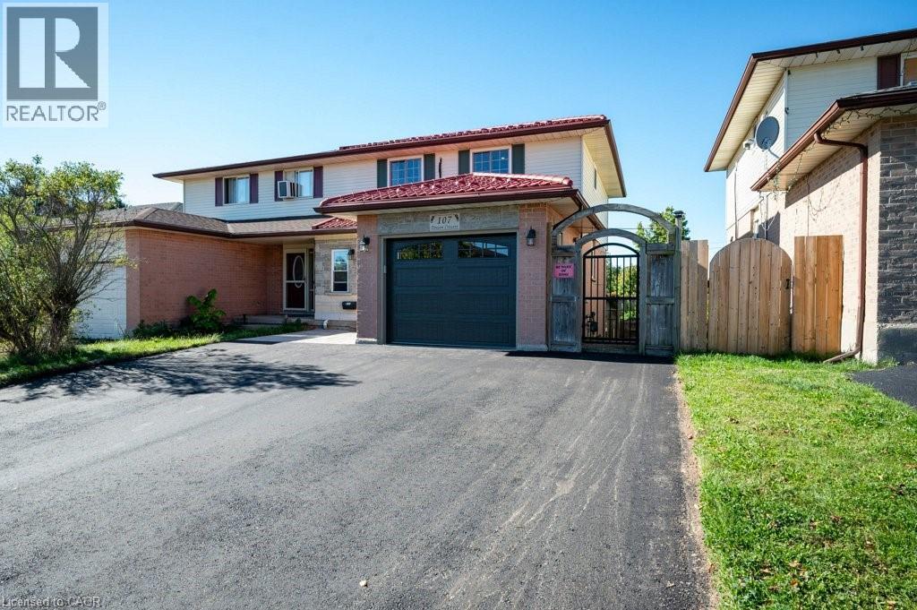 107 Dinison Crescent, Kitchener, Ontario  N2E 2S6 - Photo 3 - 40774909