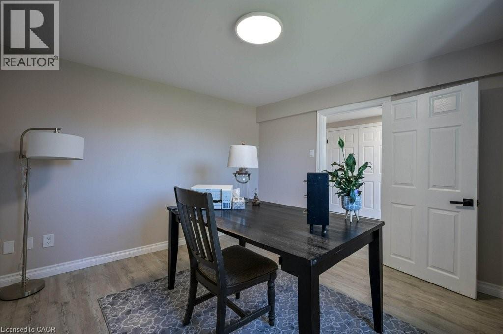 107 Dinison Crescent, Kitchener, Ontario  N2E 2S6 - Photo 32 - 40774909