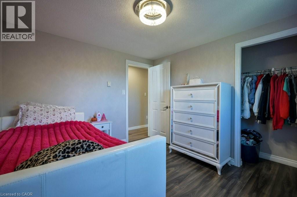 107 Dinison Crescent, Kitchener, Ontario  N2E 2S6 - Photo 25 - 40774909