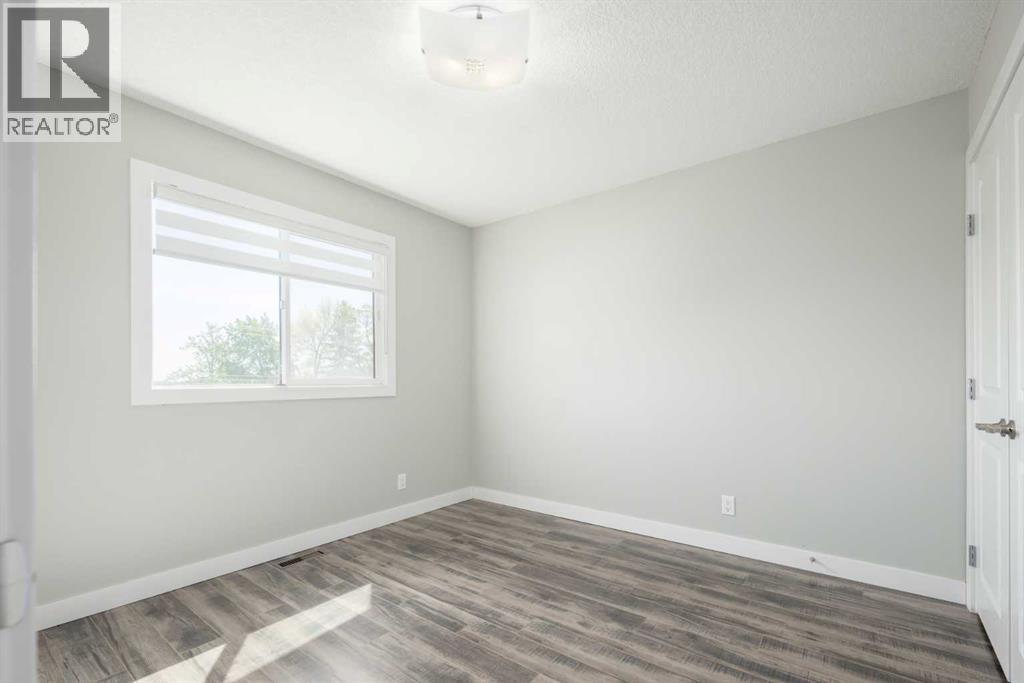 11036 7 Street Sw, Calgary, Alberta  T2W 0G7 - Photo 24 - A2242239